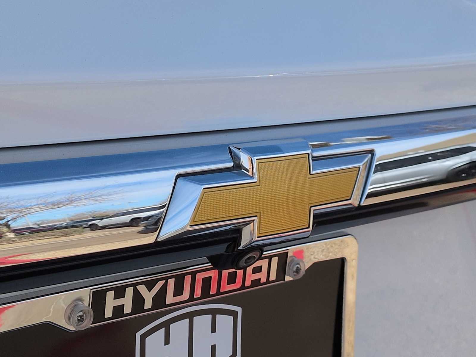 Thumbnail: 2023 Chevrolet Traverse - 12