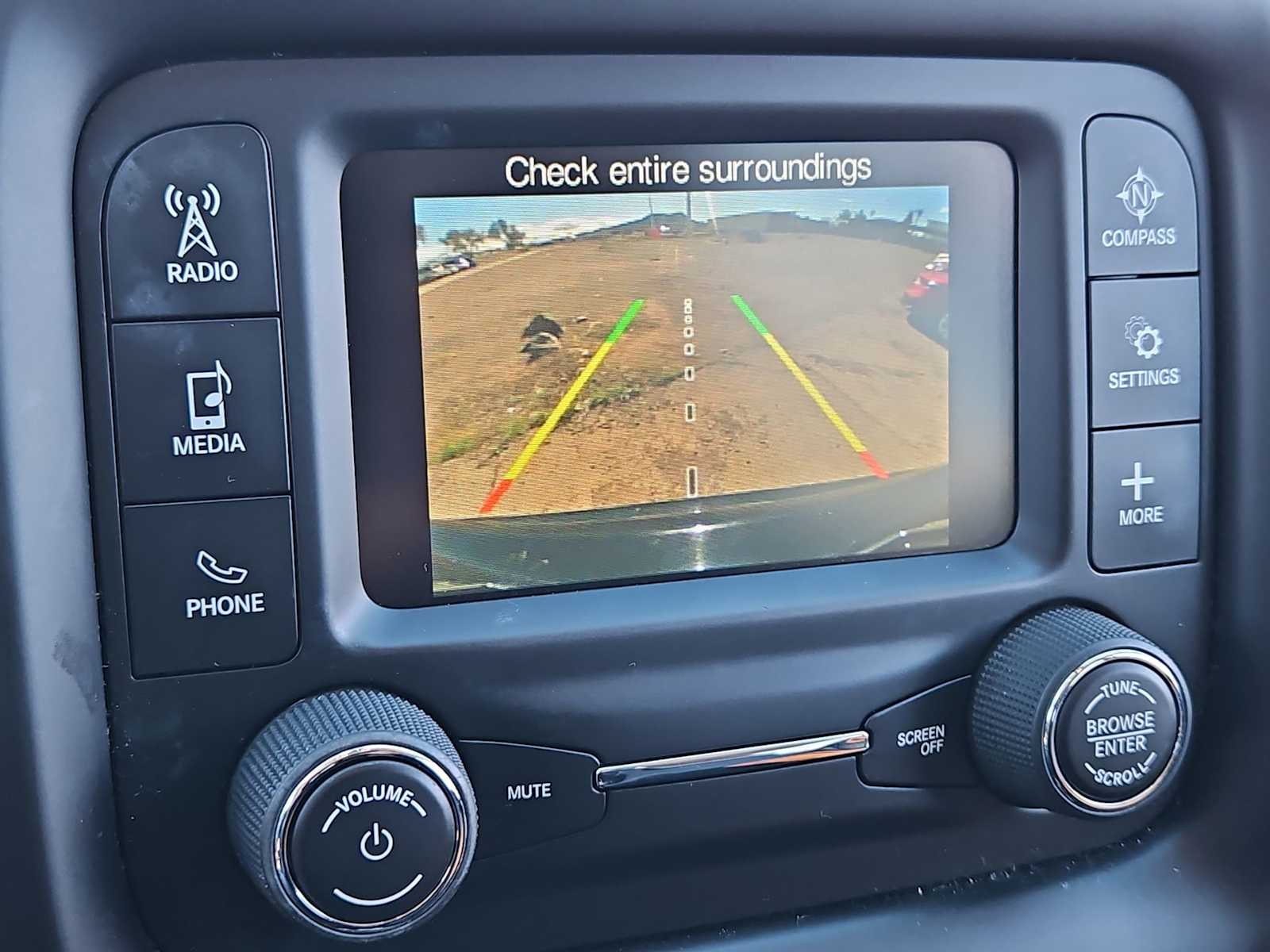 Thumbnail: 2018 Jeep Compass - 29