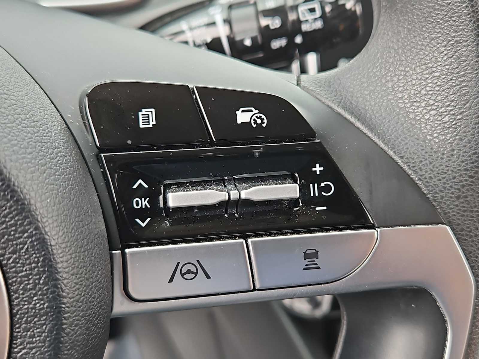 Thumbnail: 2022 Hyundai Tucson - 24