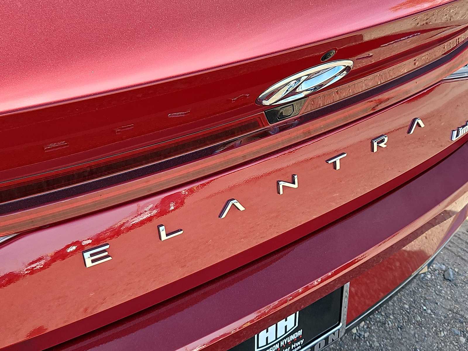 Thumbnail: 2023 Hyundai Elantra - 12