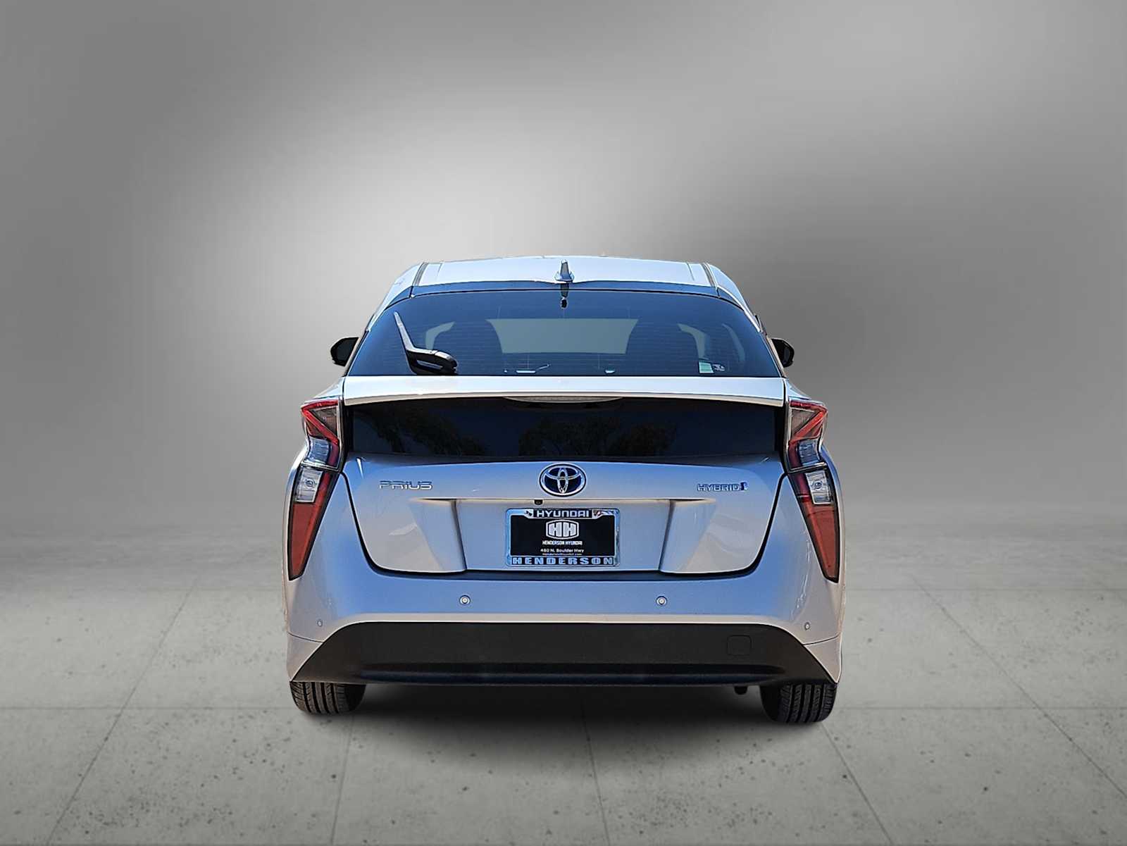 Thumbnail: 2018 Toyota Prius - 7