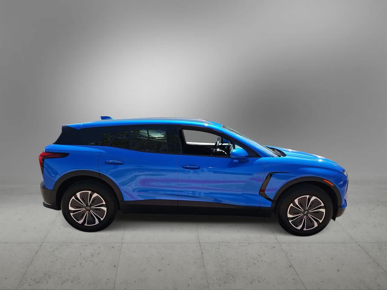 Thumbnail: 2024 Chevrolet Blazer EV - 9
