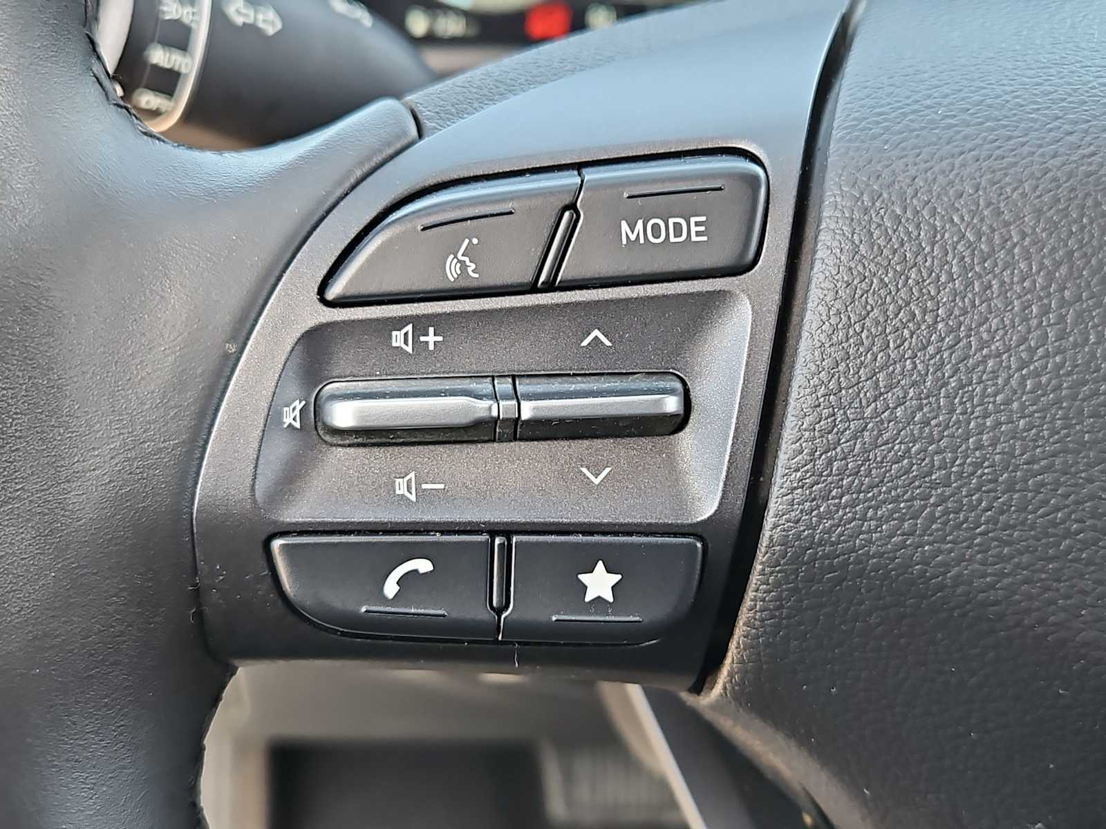 Thumbnail: 2023 Hyundai Kona - 23