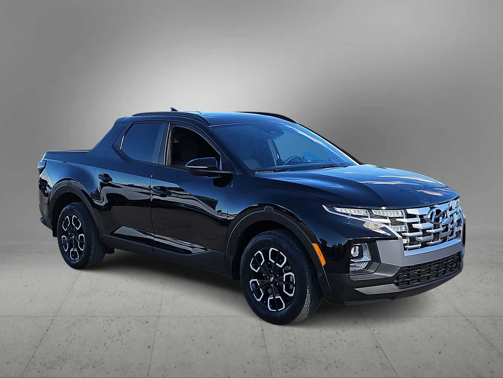 Thumbnail: 2023 Hyundai Santa Cruz - 2