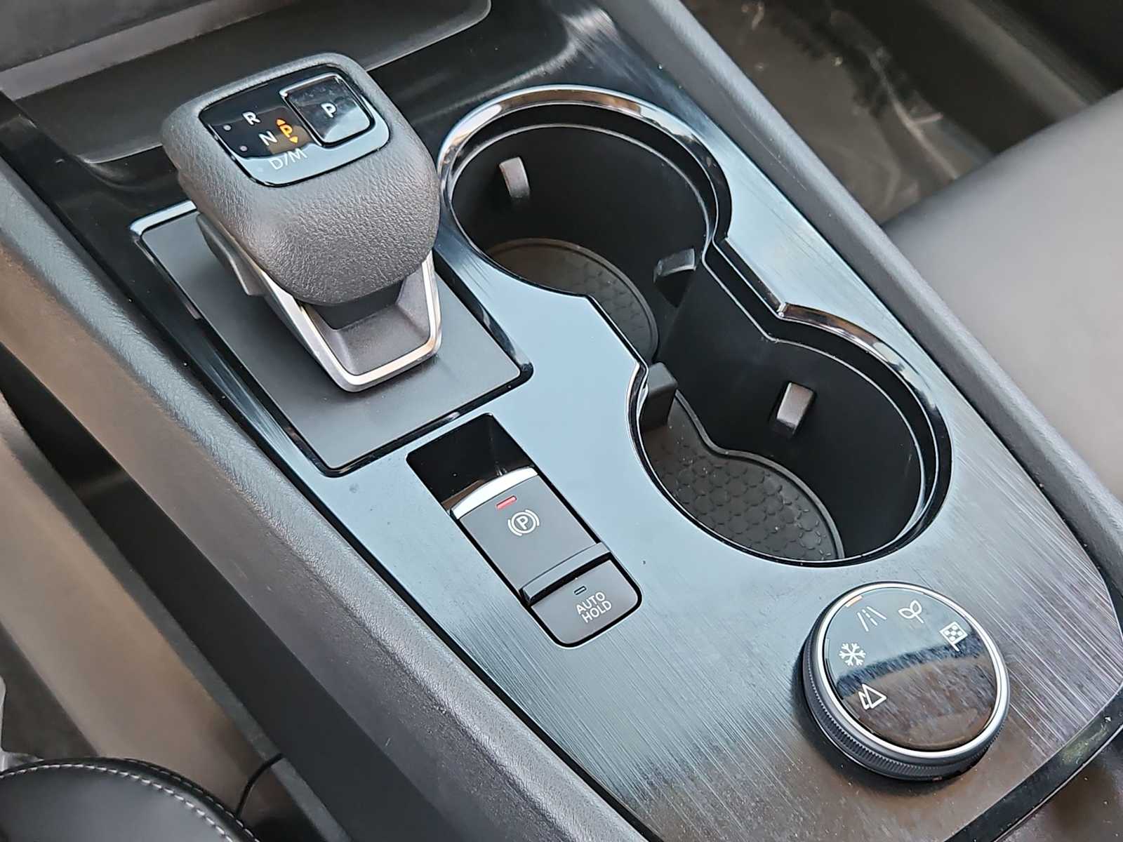 Thumbnail: 2023 Nissan Rogue - 31