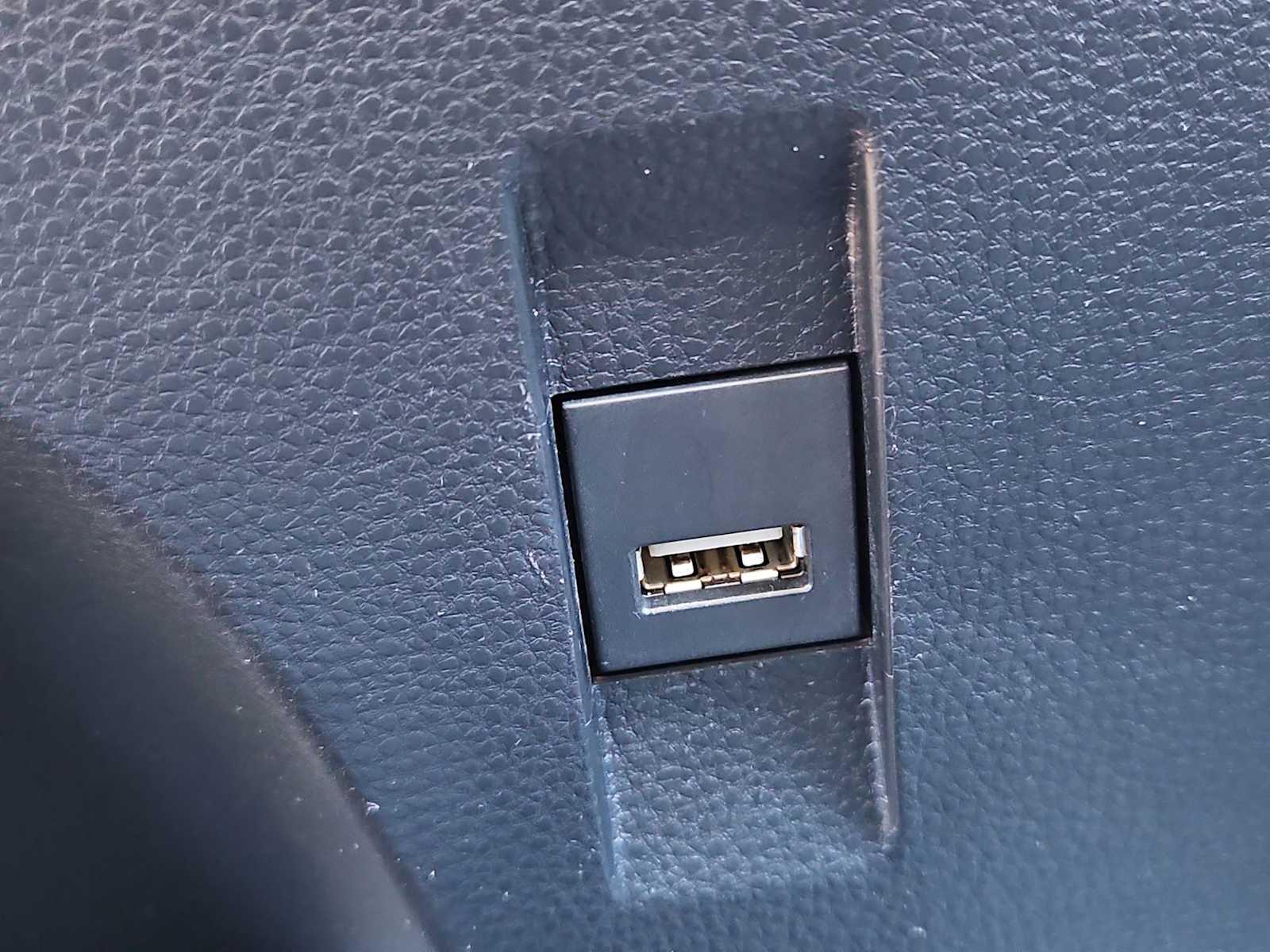 Thumbnail: 2021 Toyota Corolla - 30