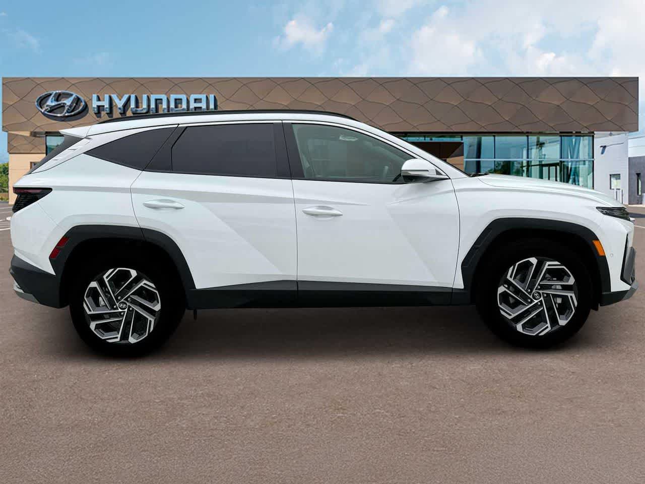 Thumbnail: 2025 Hyundai Tucson - 9