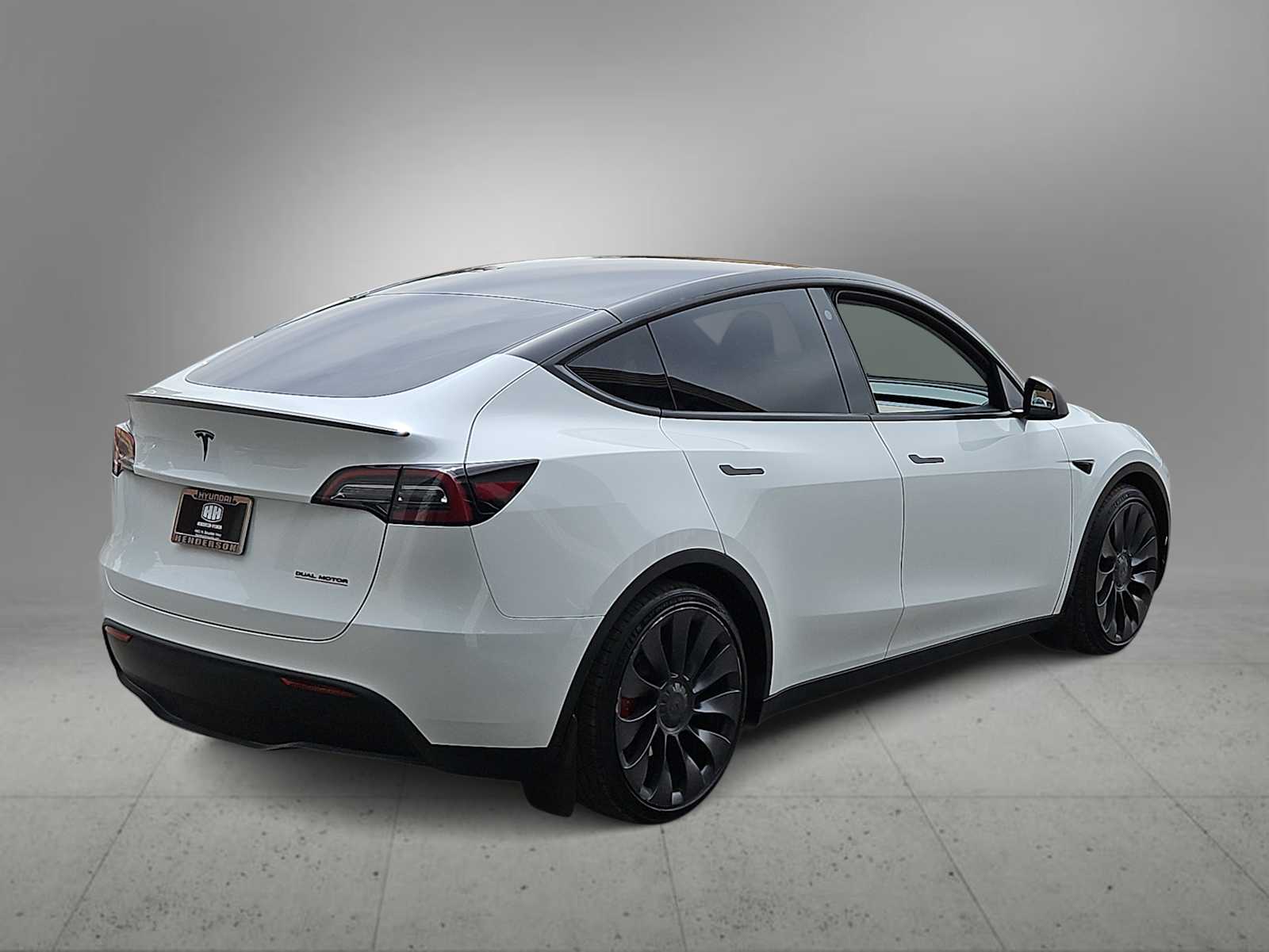 Thumbnail: 2023 Tesla Model Y - 8