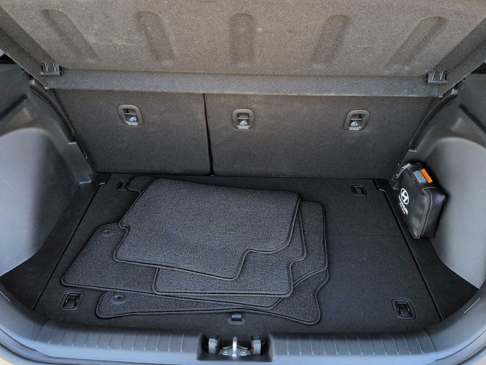 Thumbnail: 2026 Hyundai Venue - 34