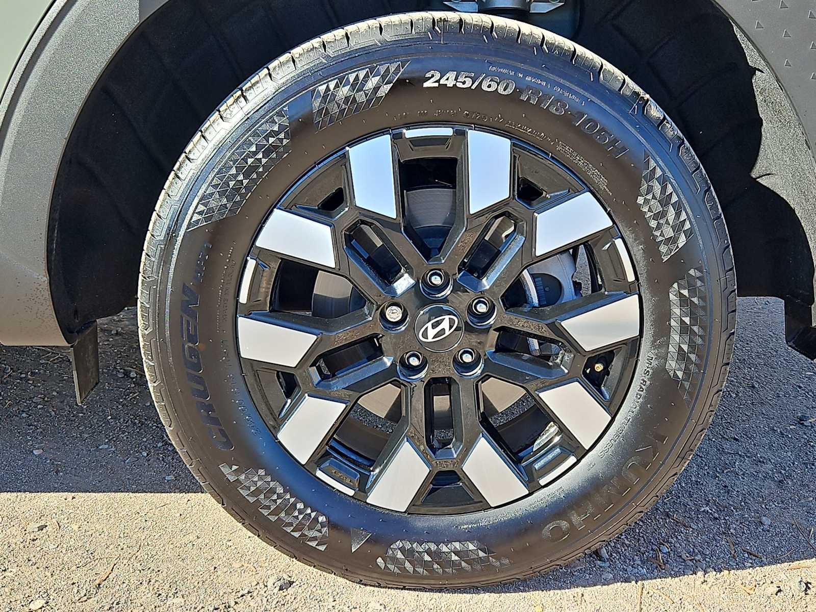 Thumbnail: 2025 Hyundai Santa Cruz - 14