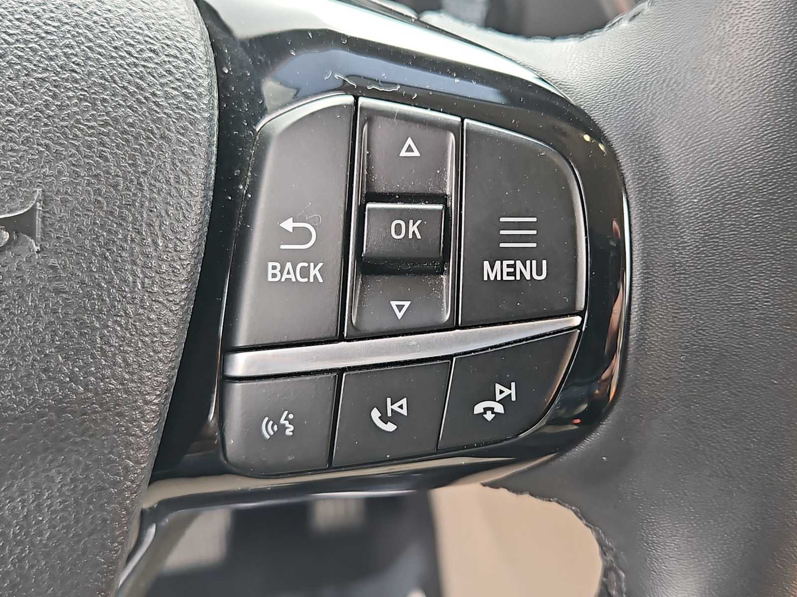 Thumbnail: 2022 Ford Escape - 24