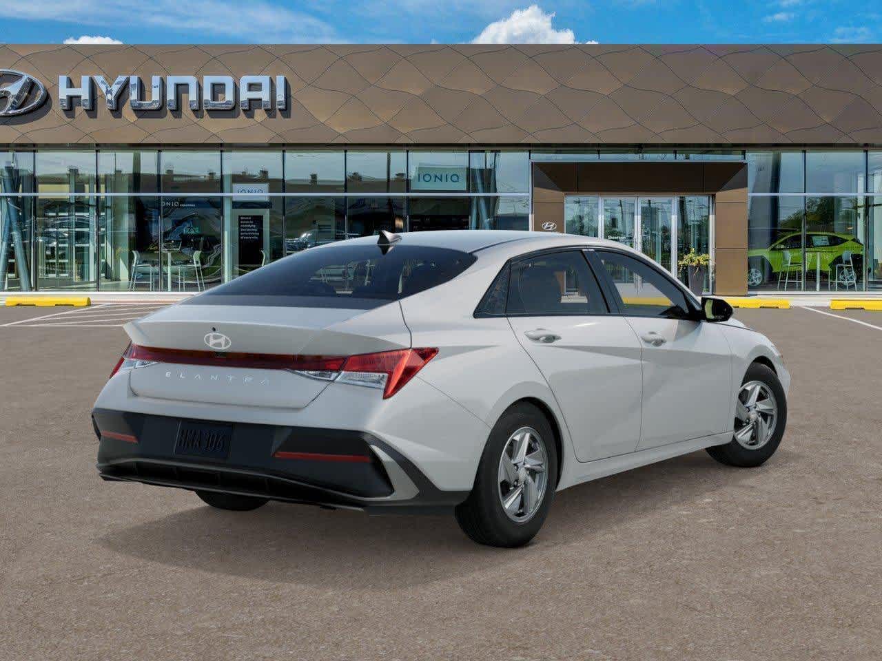 Thumbnail: 2026 Hyundai Elantra - 4