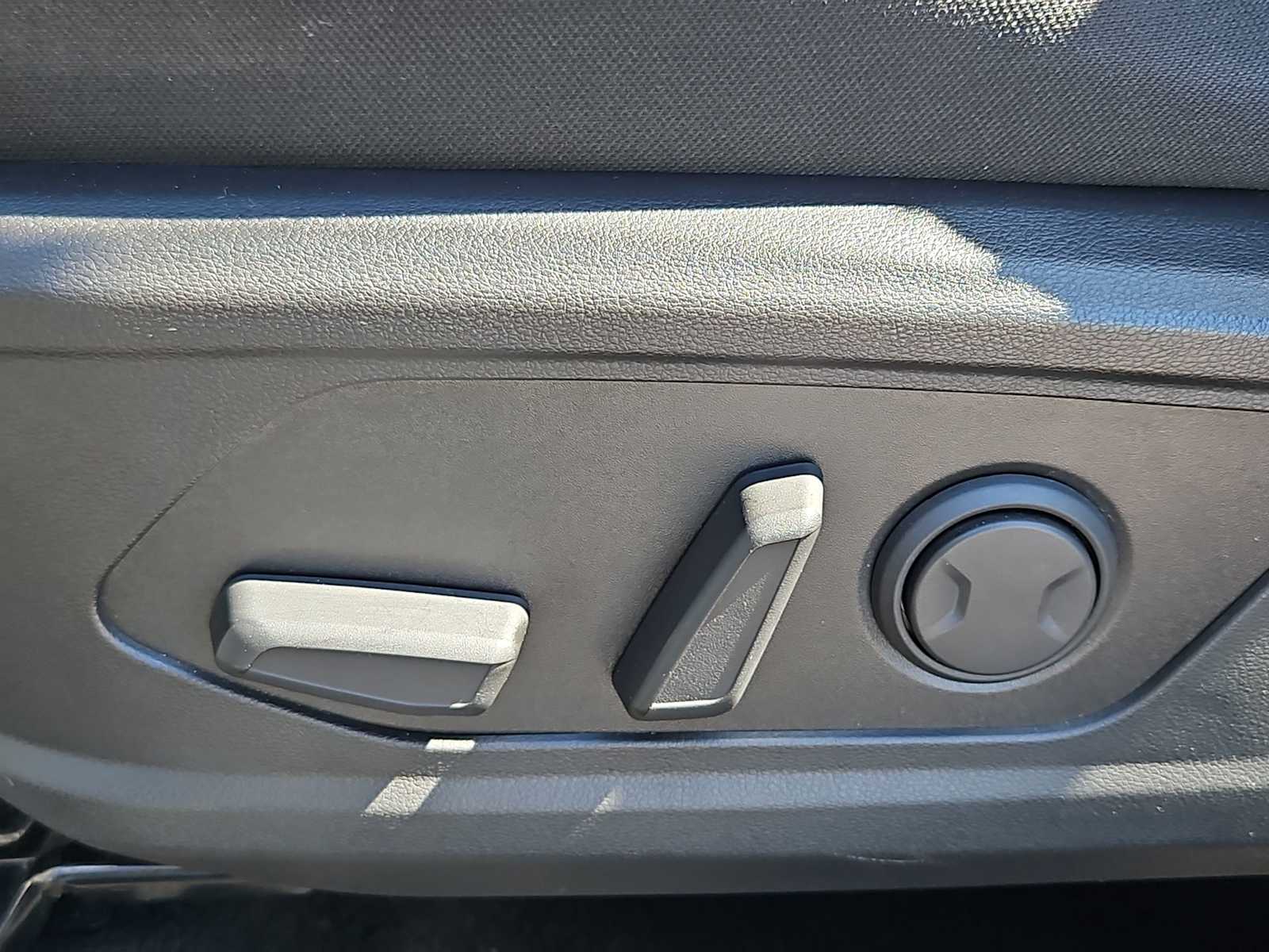 Thumbnail: 2023 Hyundai Tucson - 18