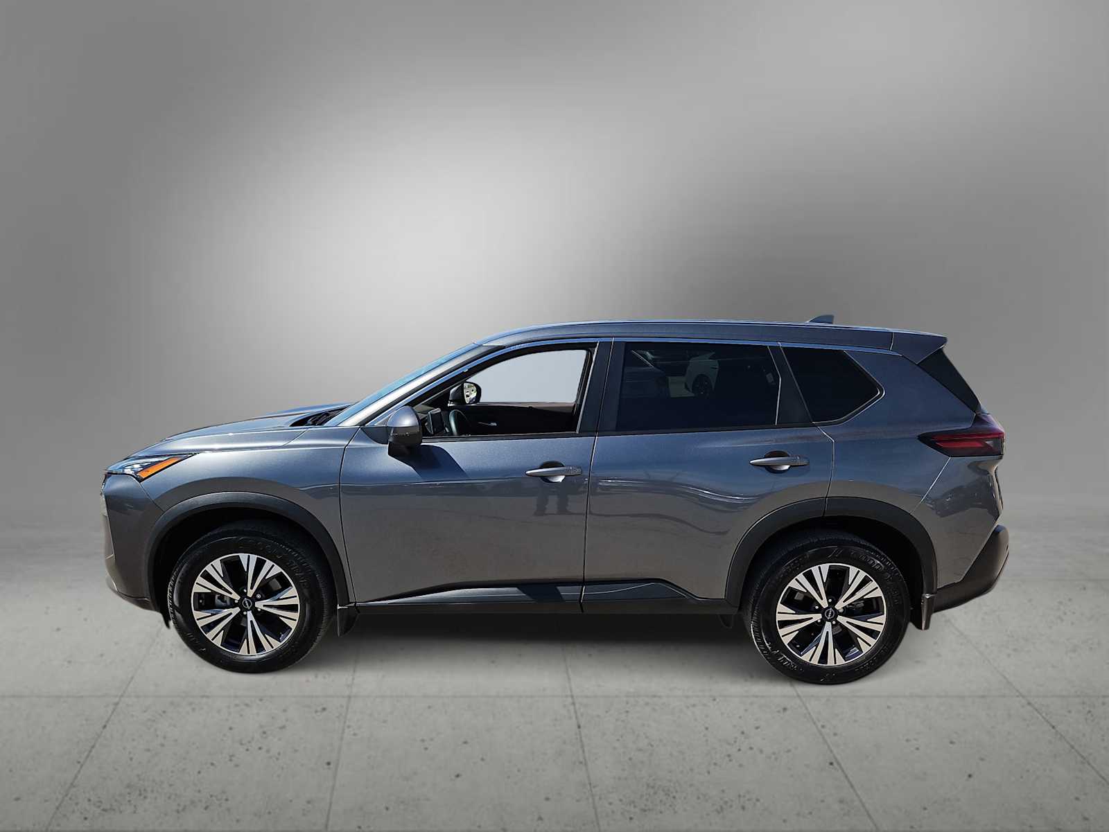 Thumbnail: 2022 Nissan Rogue - 5