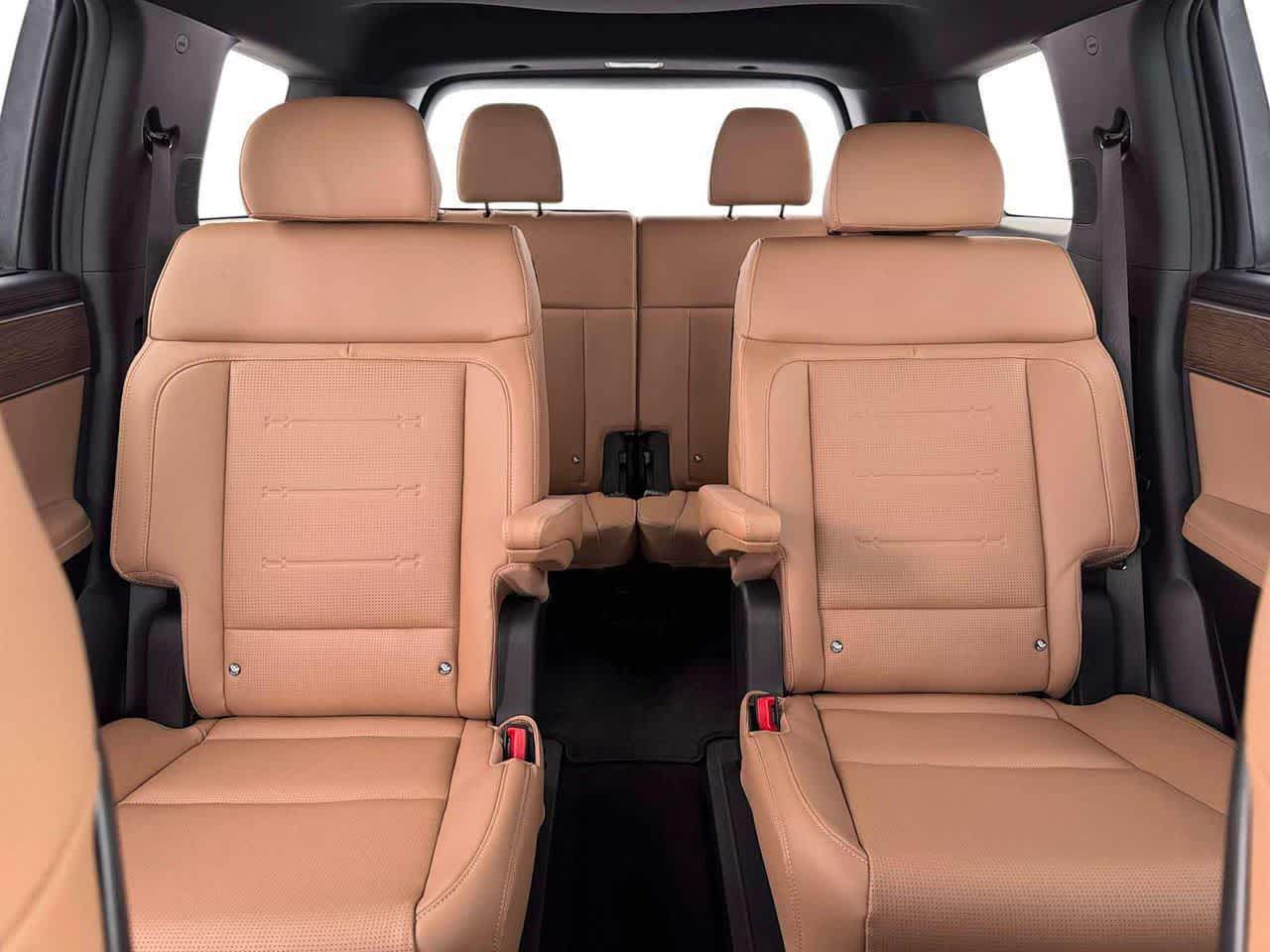 Thumbnail: 2026 Hyundai Santa Fe - 16