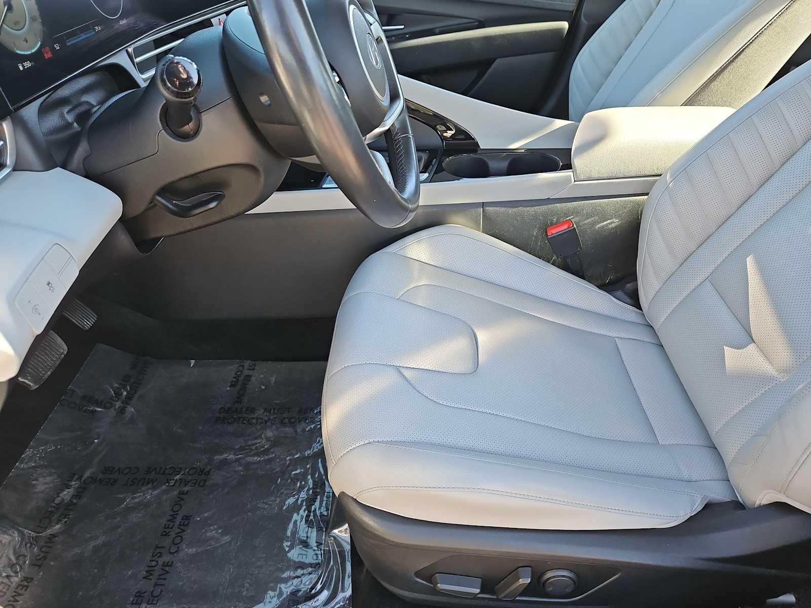 Thumbnail: 2024 Hyundai Elantra - 16