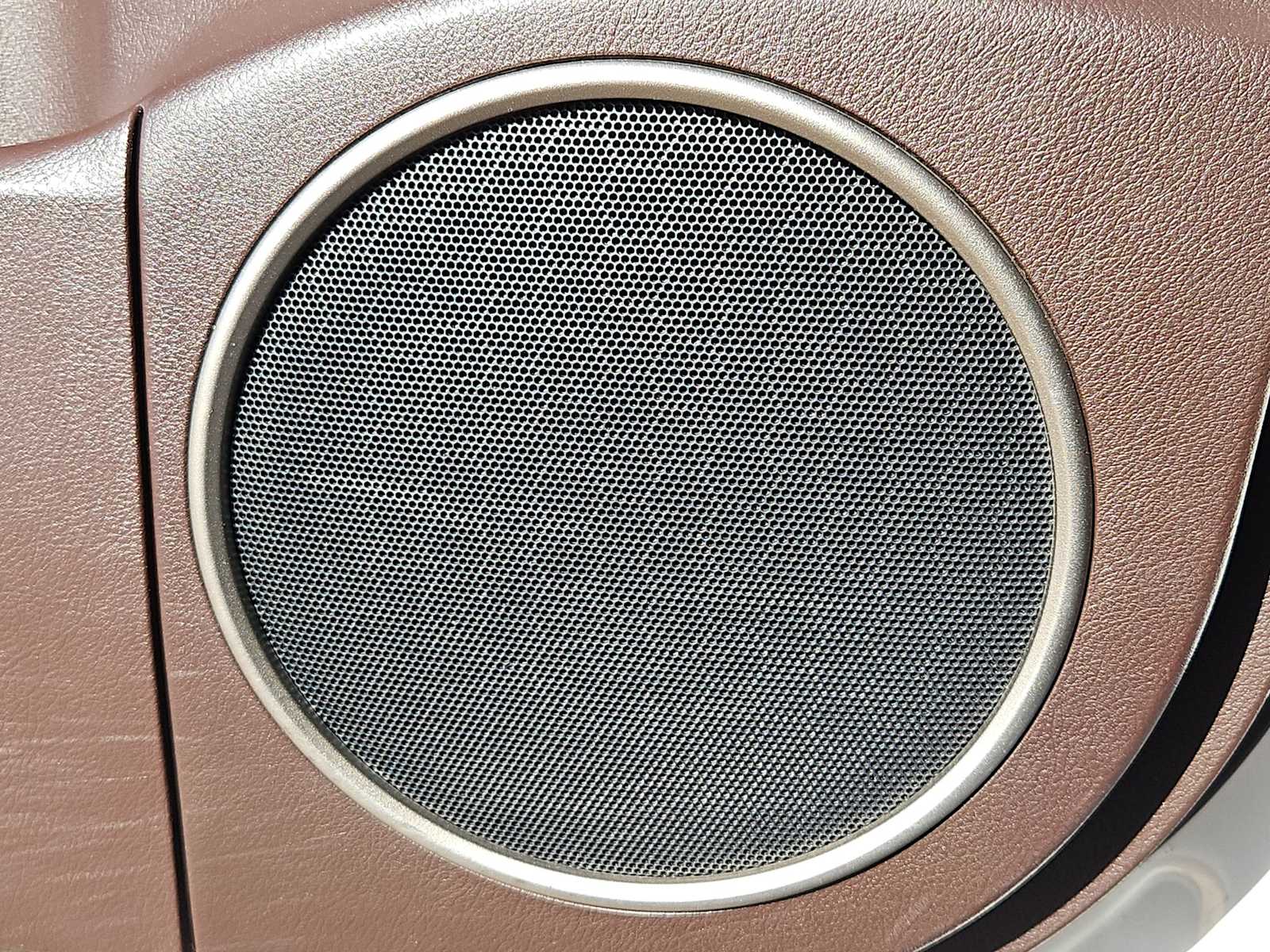 Thumbnail: 2017 Lexus RX - 32