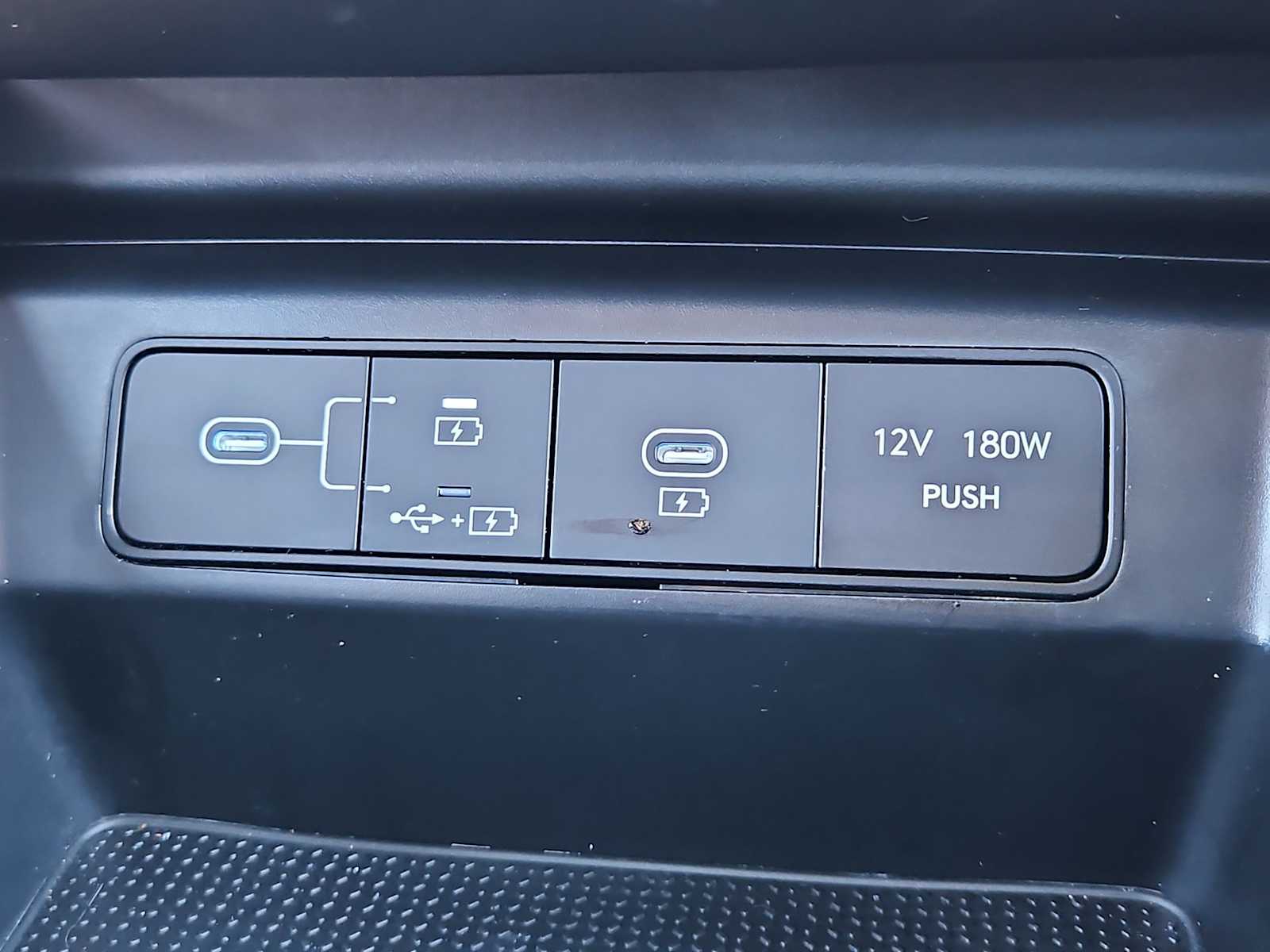 Thumbnail: 2025 Hyundai Santa Cruz - 29