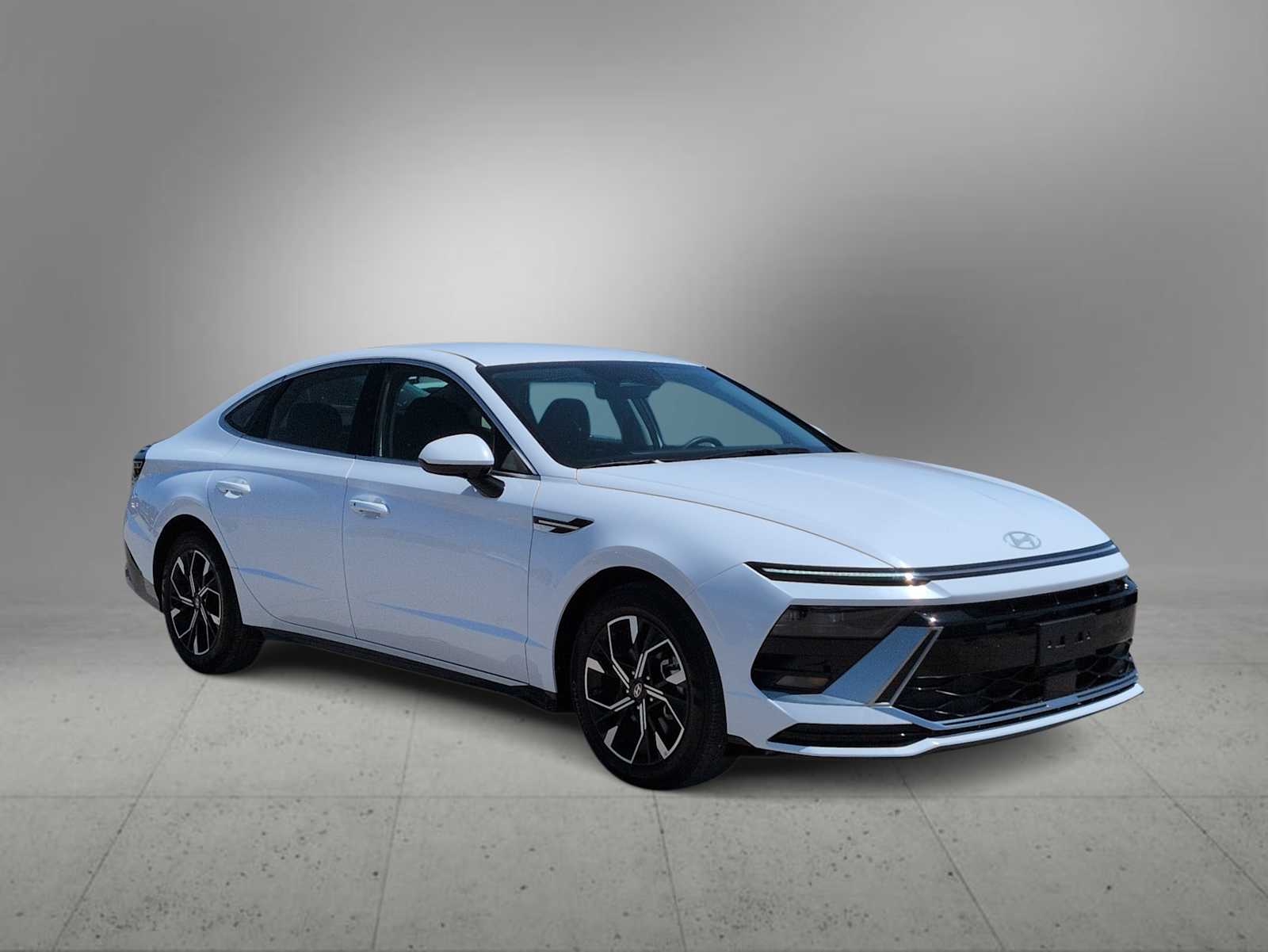 Thumbnail: 2025 Hyundai Sonata - 2