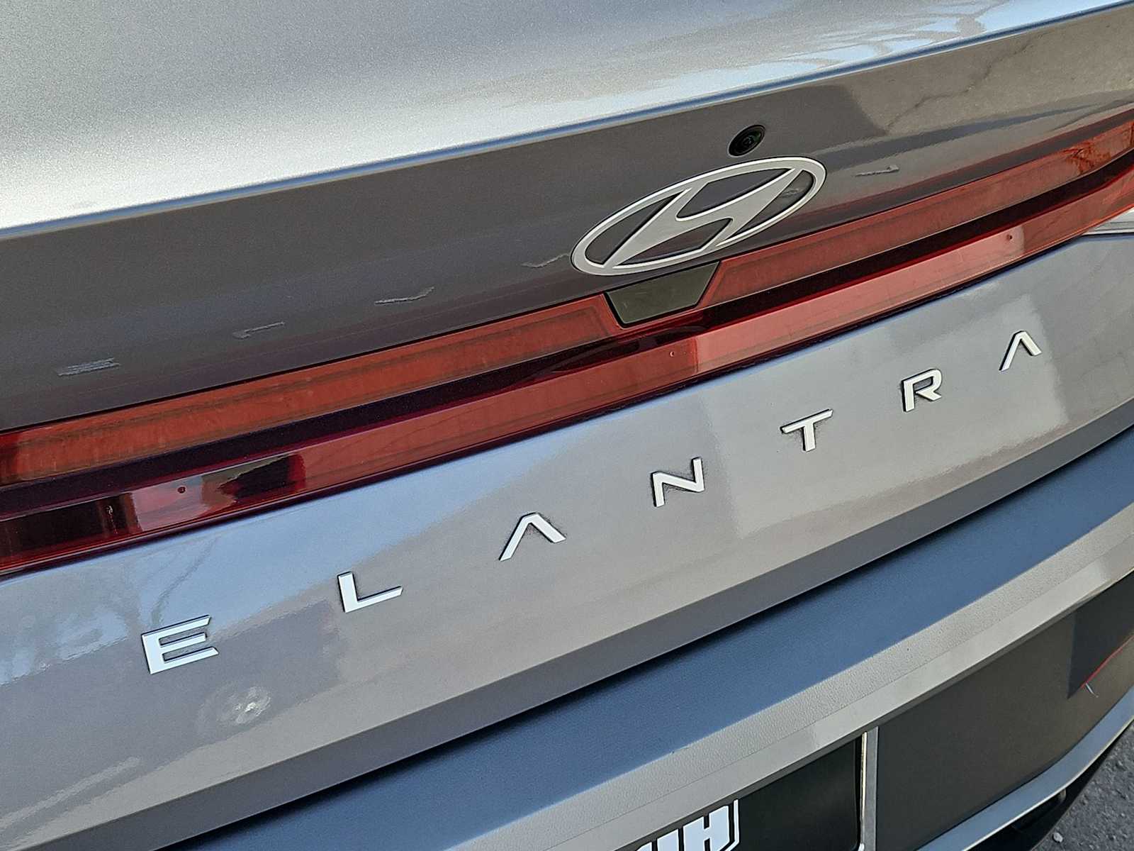 Thumbnail: 2025 Hyundai Elantra - 12