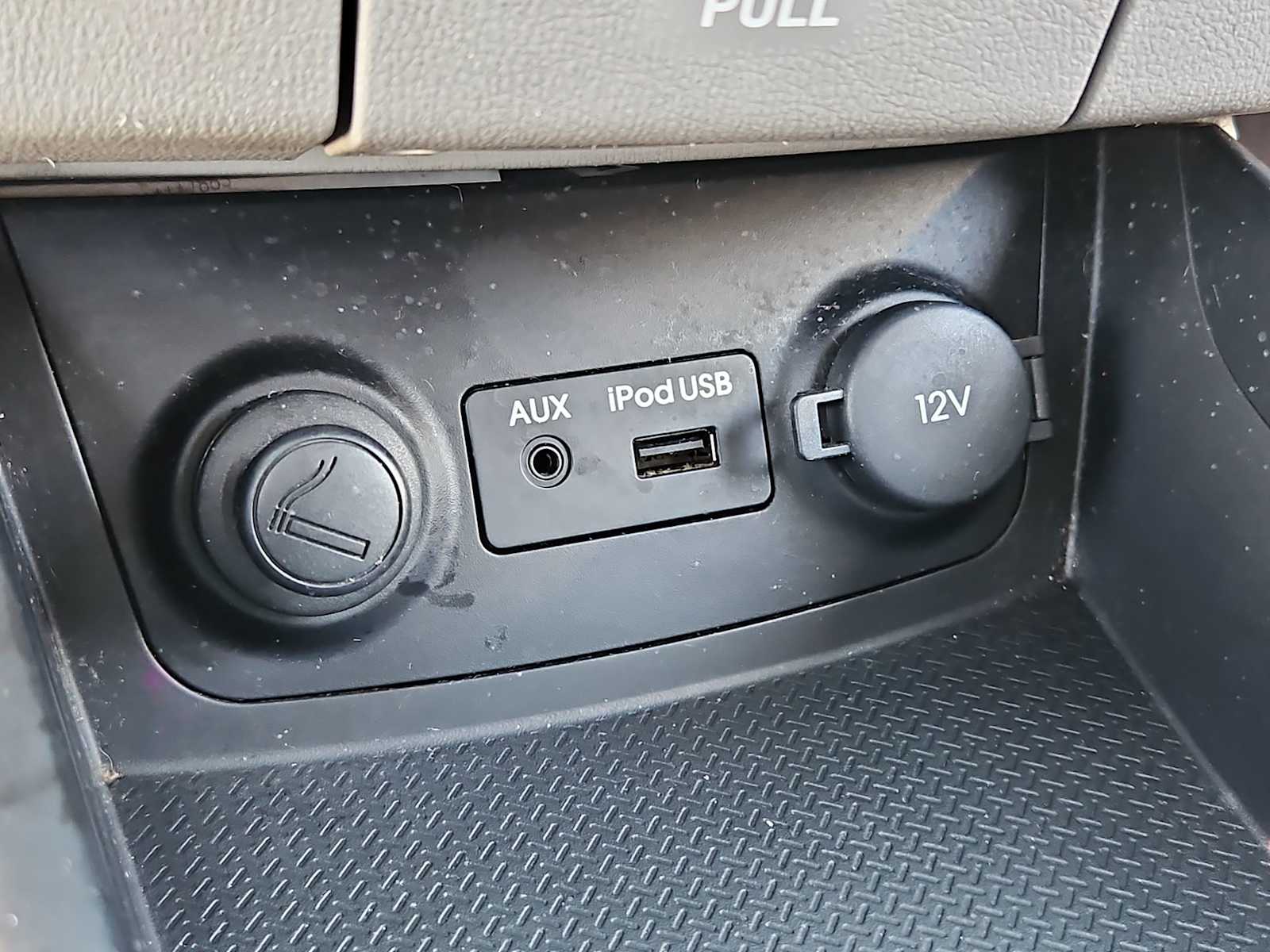 Thumbnail: 2010 Hyundai Elantra - 27