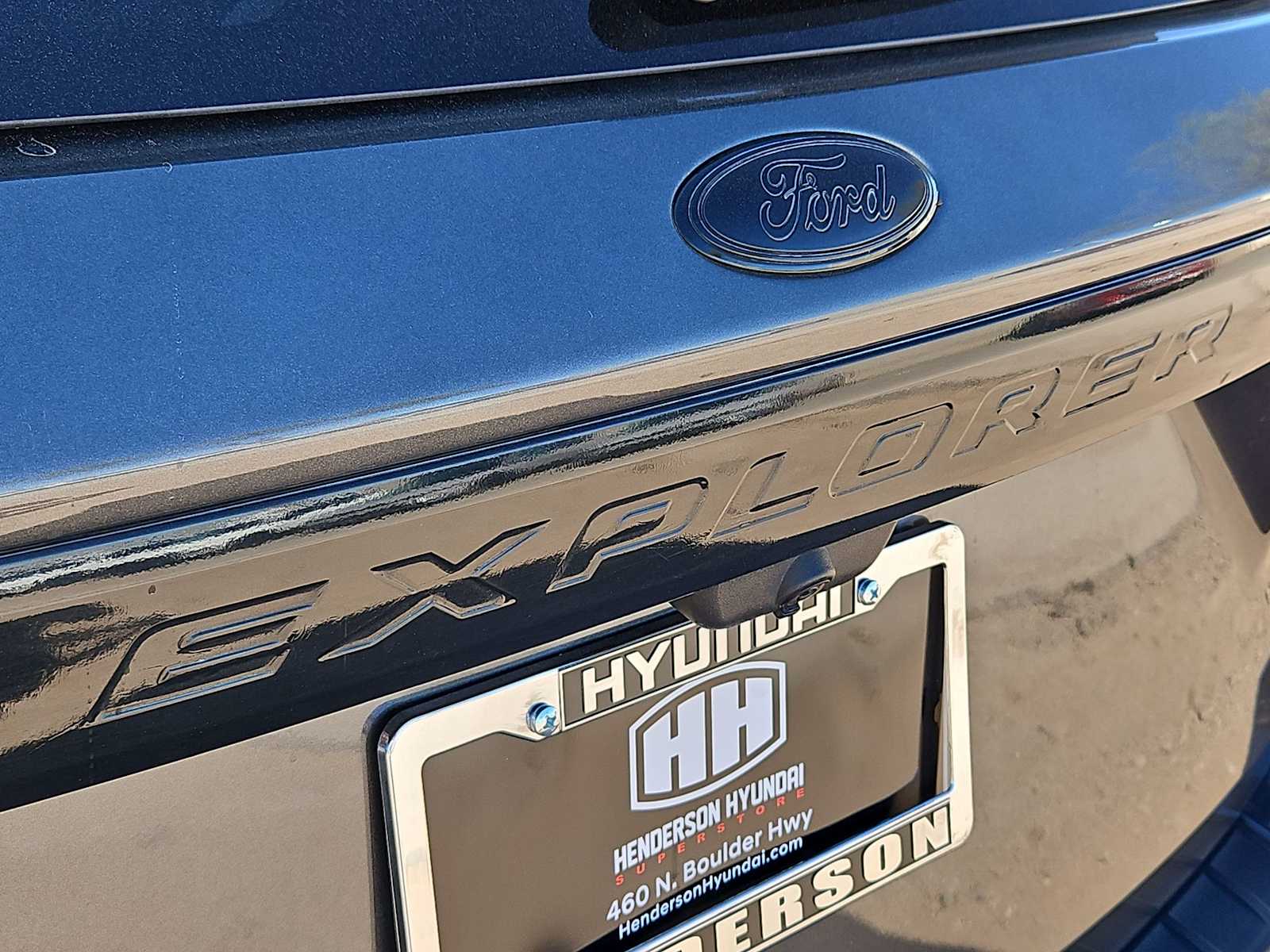 Thumbnail: 2020 Ford Explorer - 12