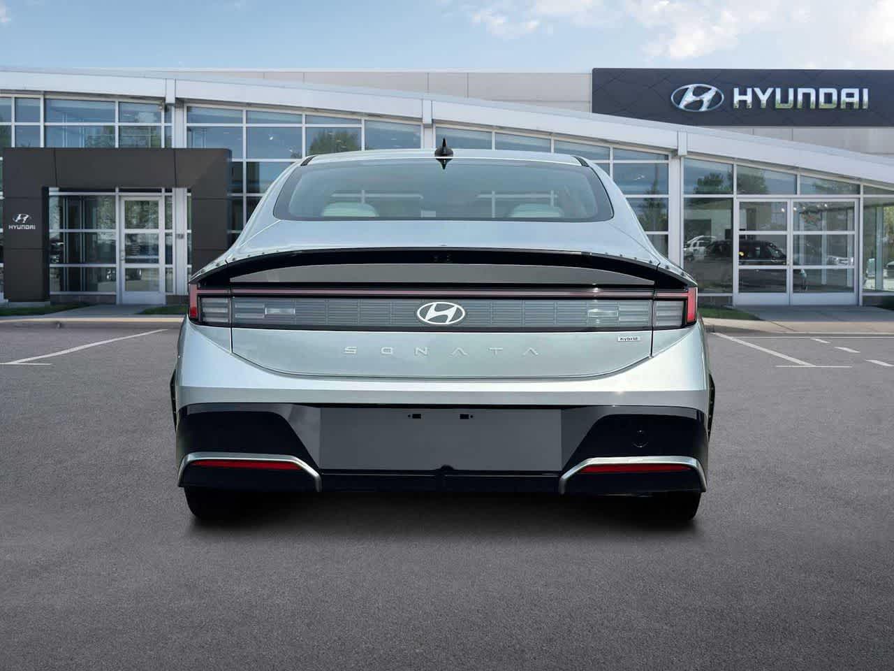 Thumbnail: 2025 Hyundai Sonata - 16