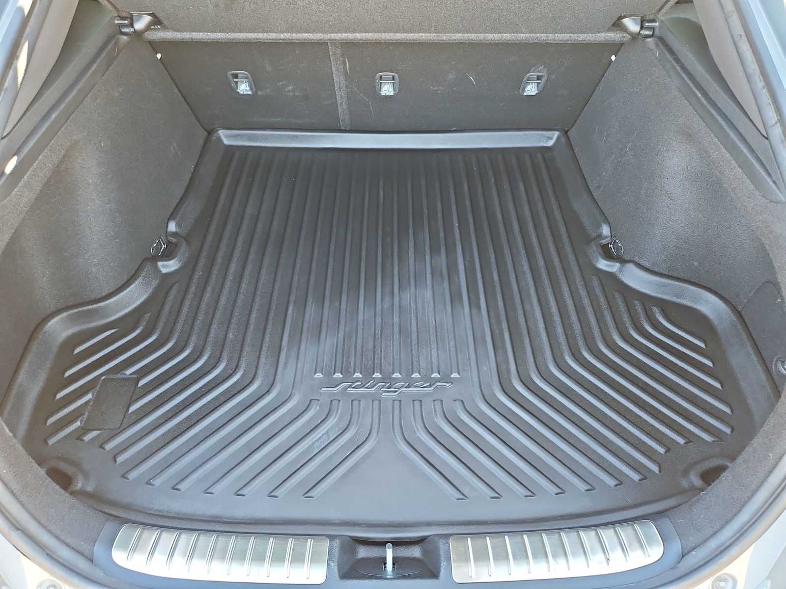 Thumbnail: 2019 Kia Stinger - 35