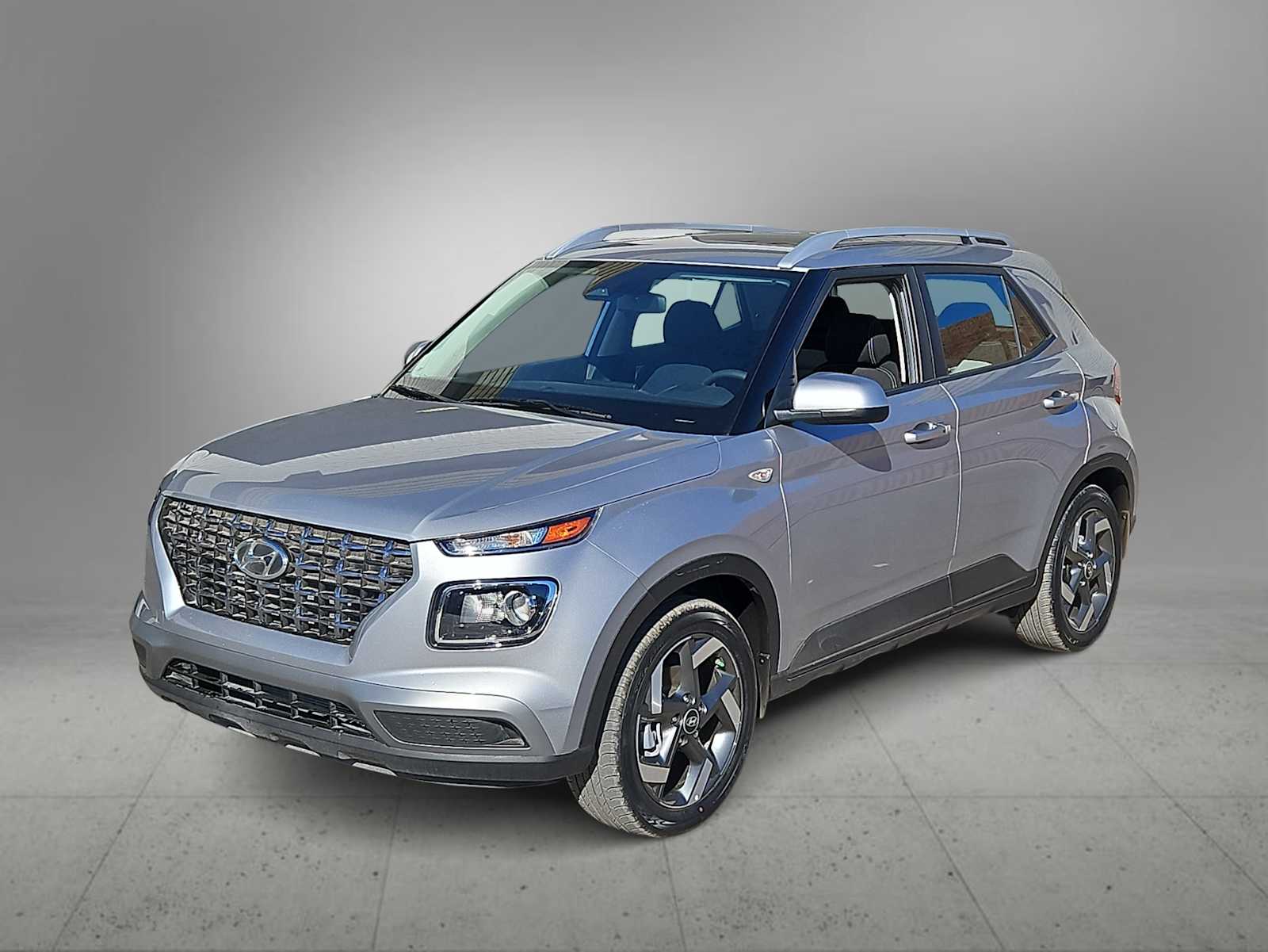 Thumbnail: 2025 Hyundai Venue - 4