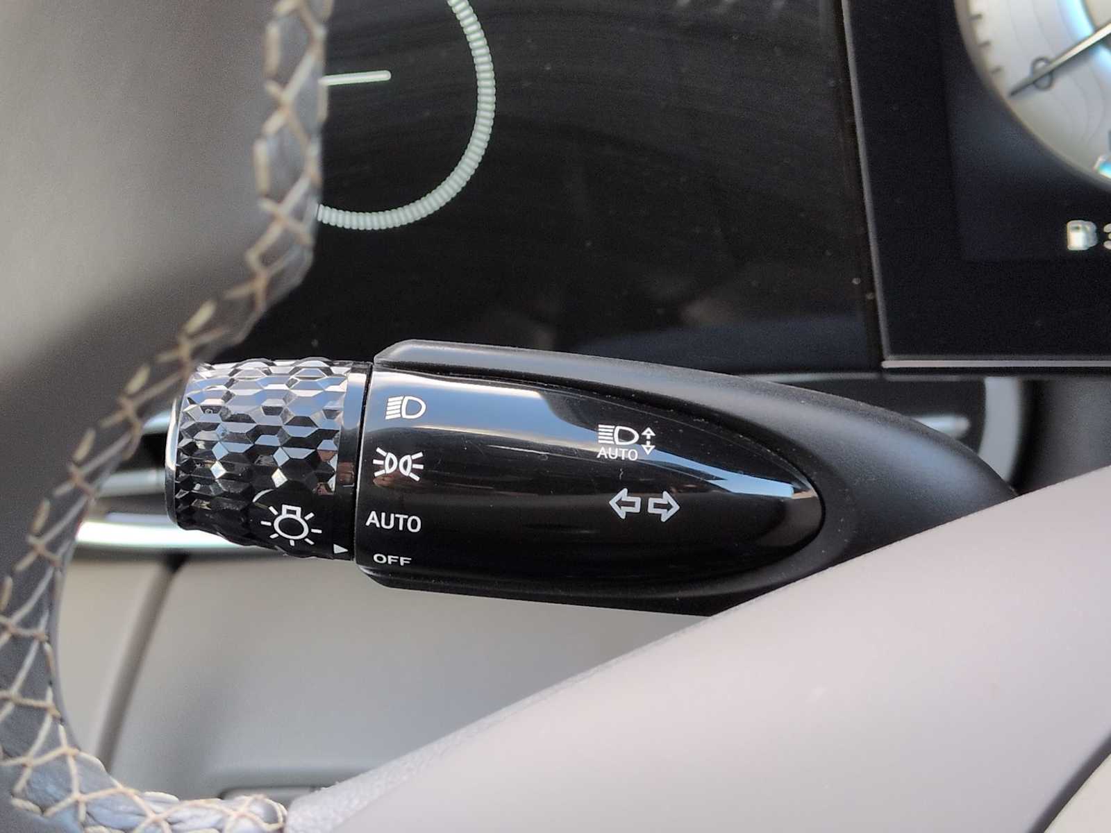 Thumbnail: 2025 Hyundai Elantra - 28