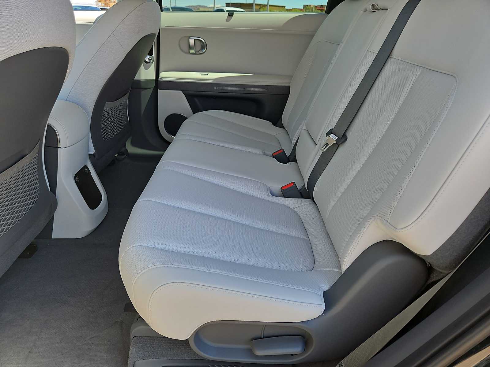 Thumbnail: 2024 Hyundai Ioniq 5 - 18