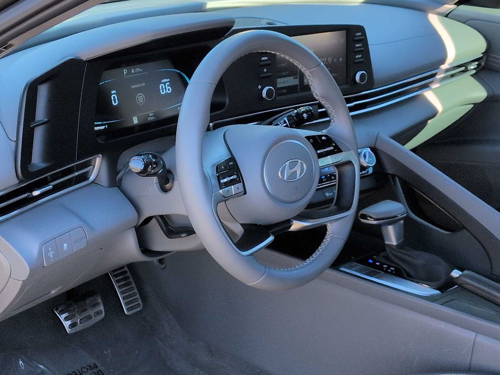 Thumbnail: 2025 Hyundai Elantra - 10