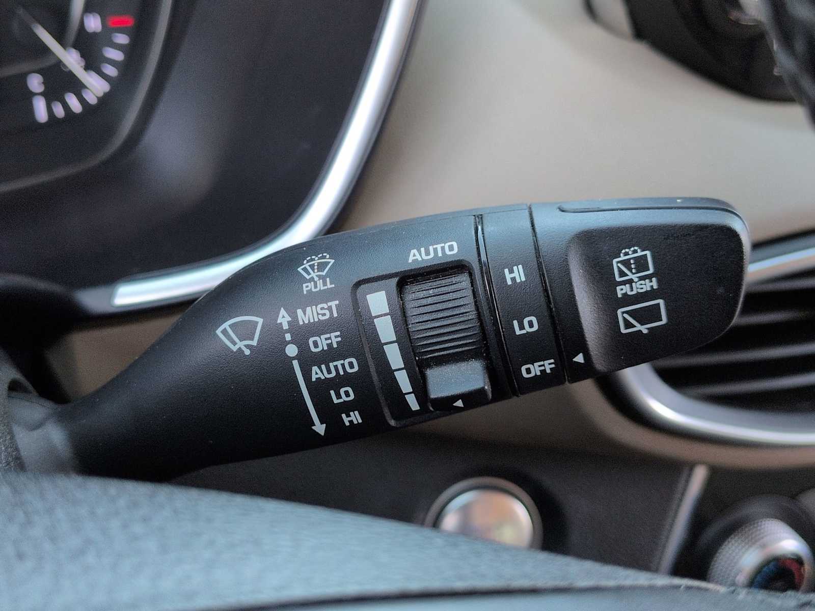 Thumbnail: 2019 Hyundai Santa Fe - 27