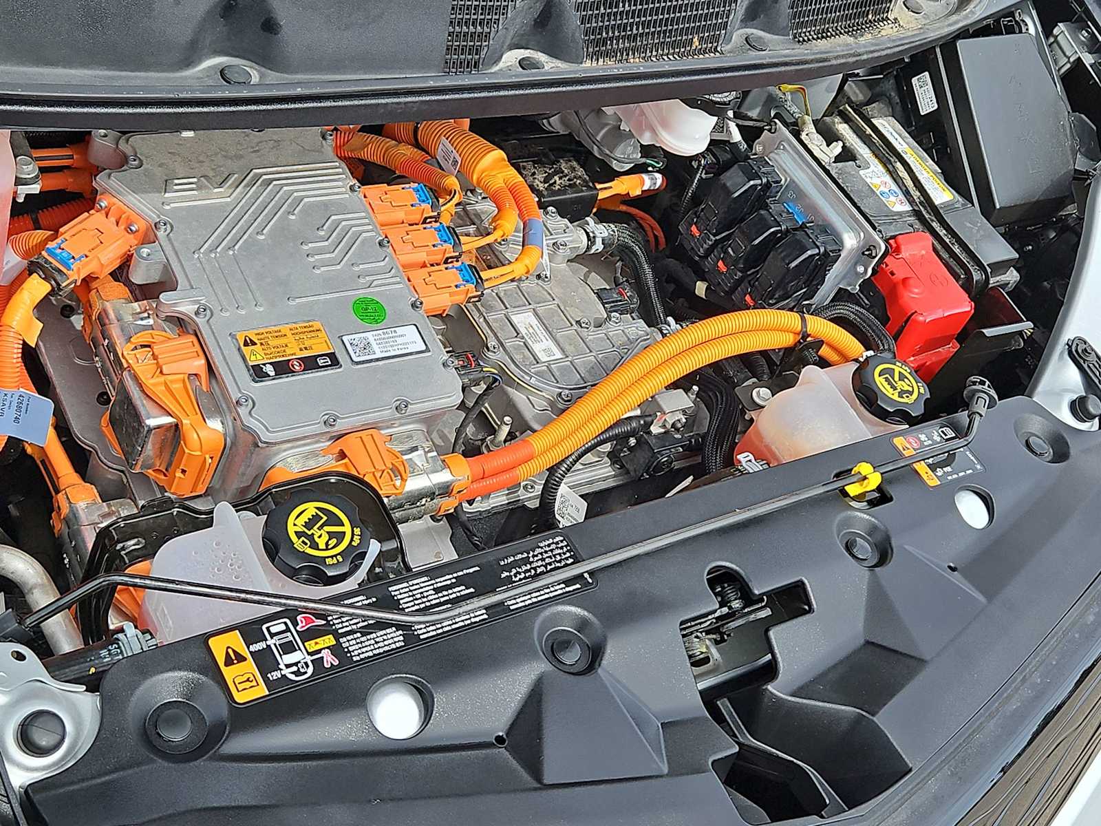 Thumbnail: 2020 Chevrolet Bolt EV - 14