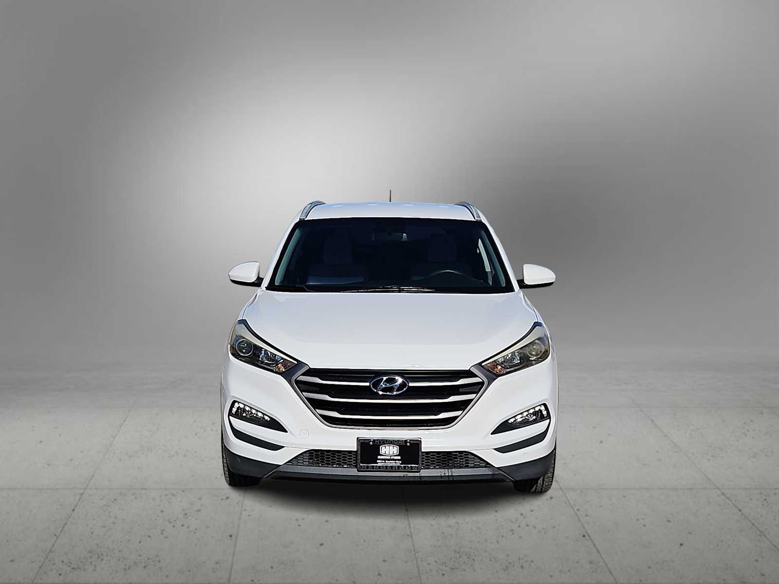 Thumbnail: 2016 Hyundai Tucson - 3