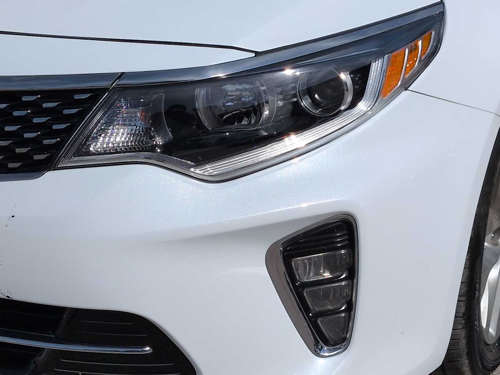 Thumbnail: 2018 Kia Optima - 11