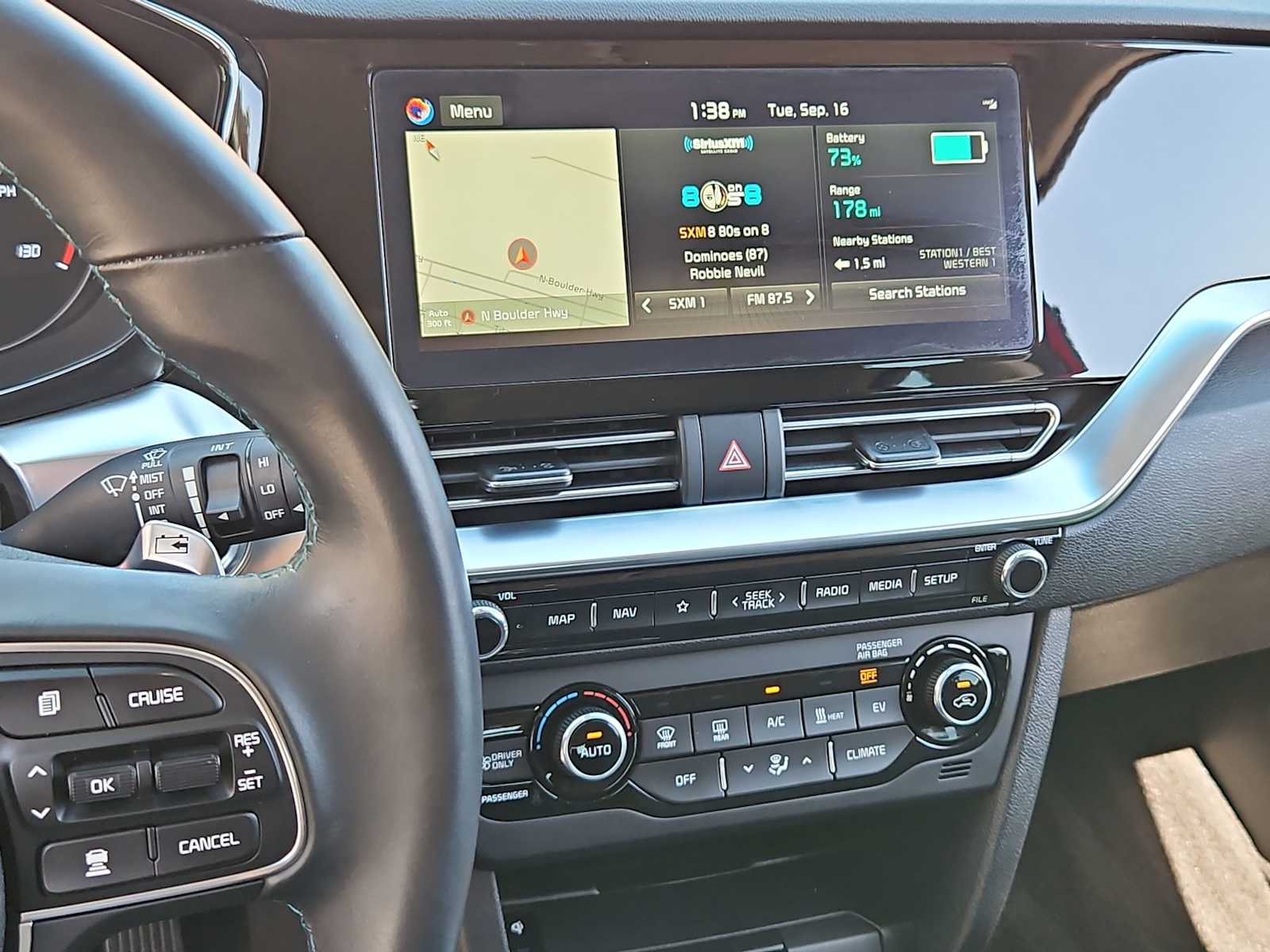 Thumbnail: 2020 Kia Niro - 29