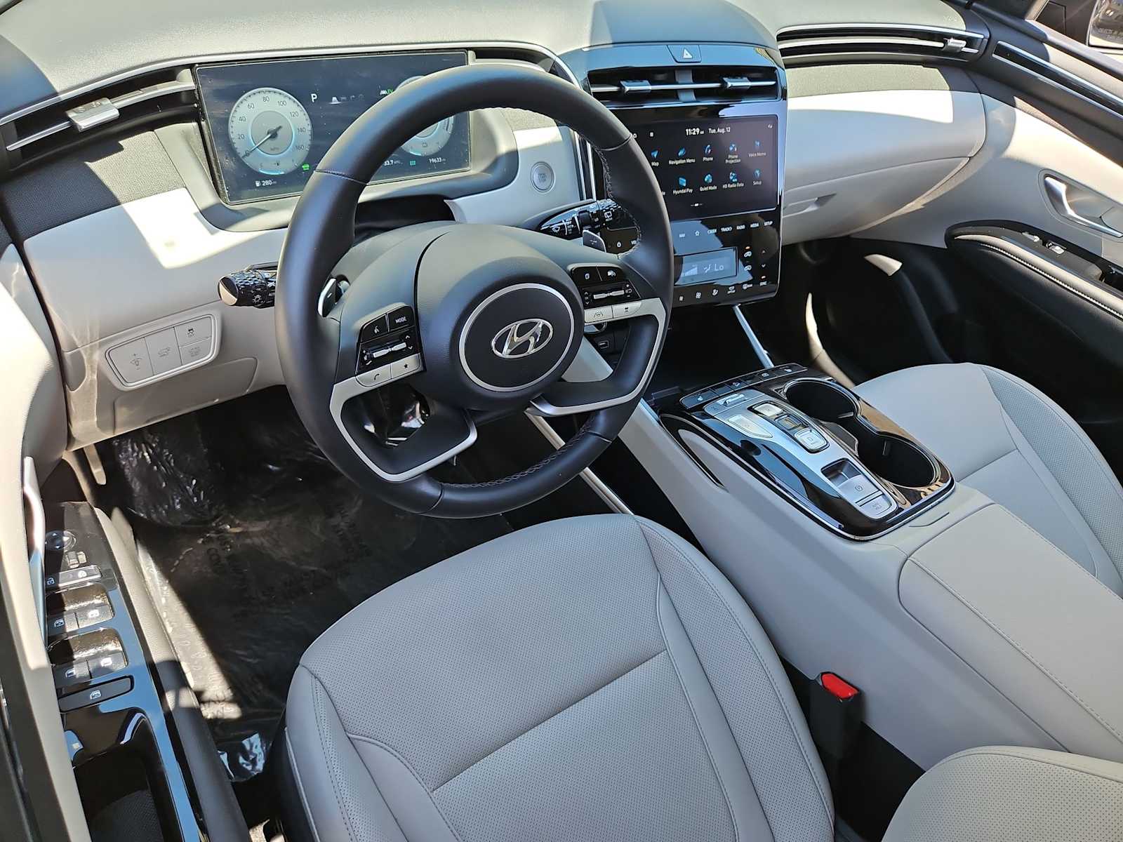 Thumbnail: 2023 Hyundai Tucson - 10