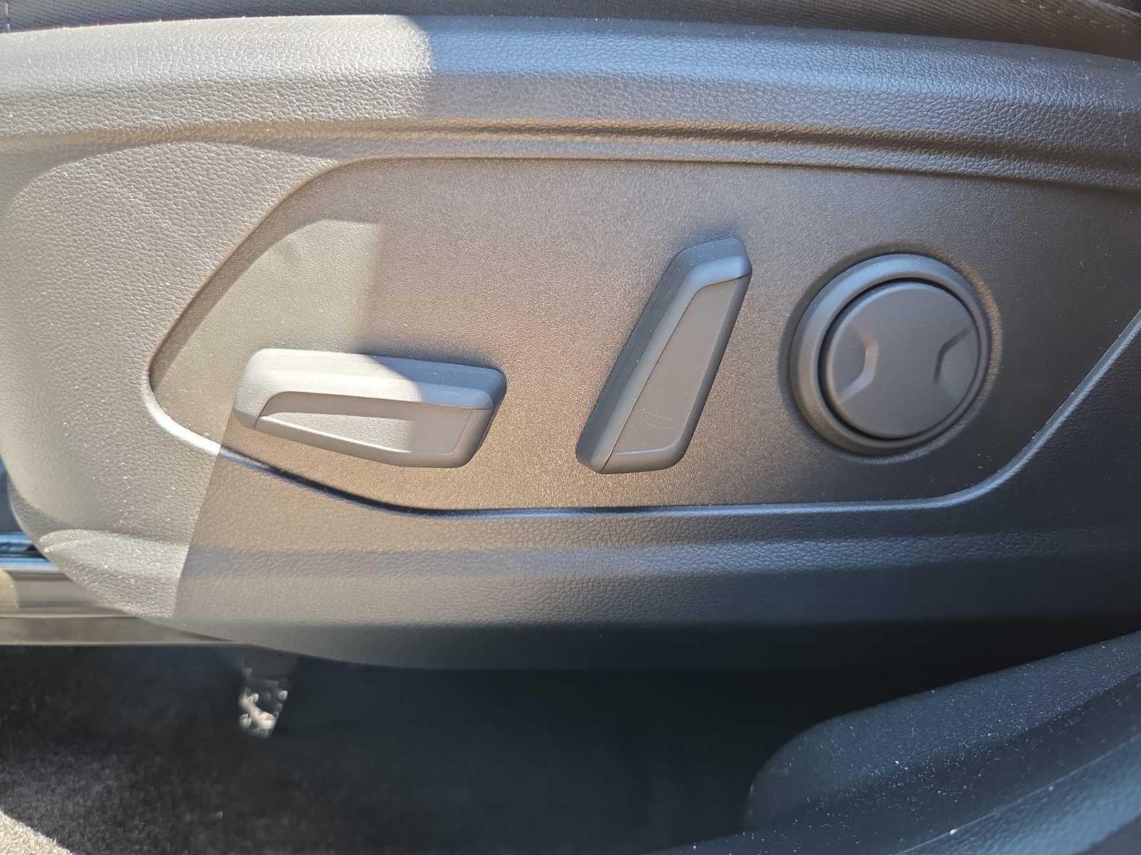 Thumbnail: 2025 Hyundai Santa Cruz - 17