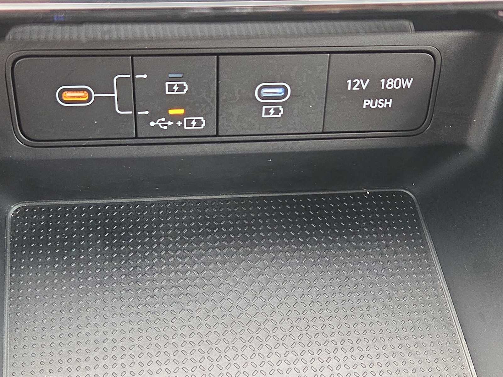 Thumbnail: 2025 Hyundai Santa Cruz - 31