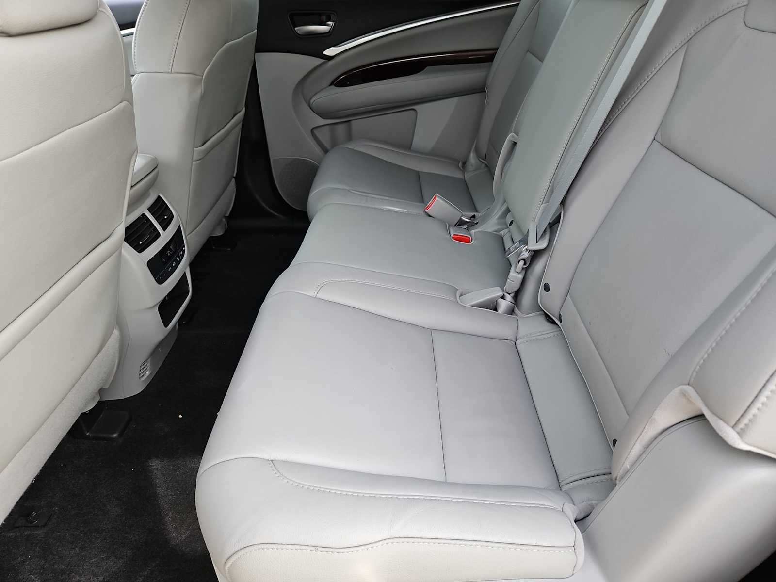 Thumbnail: 2015 Acura MDX - 20