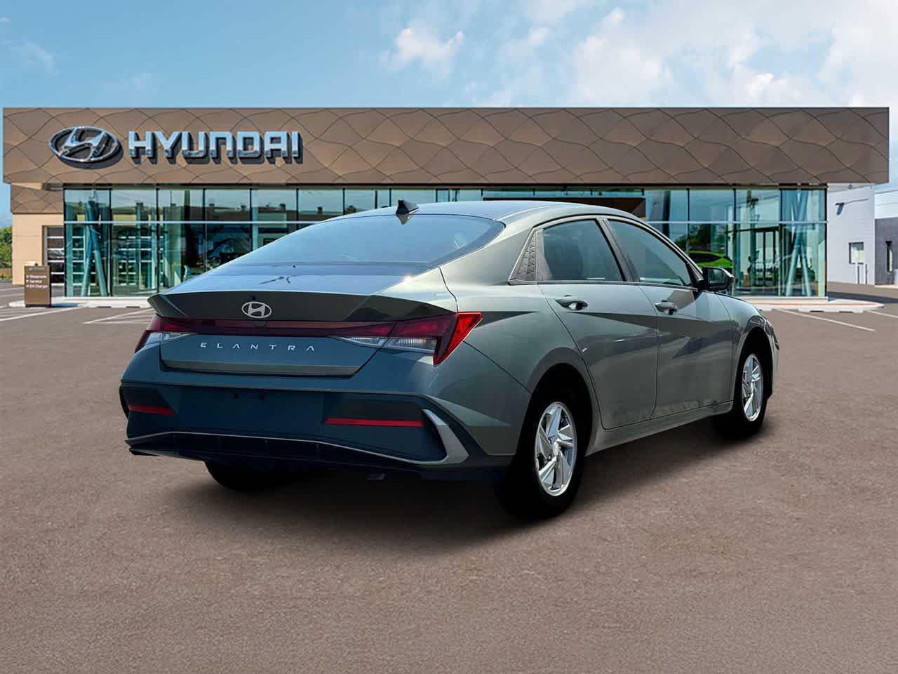 Thumbnail: 2025 Hyundai Elantra - 7