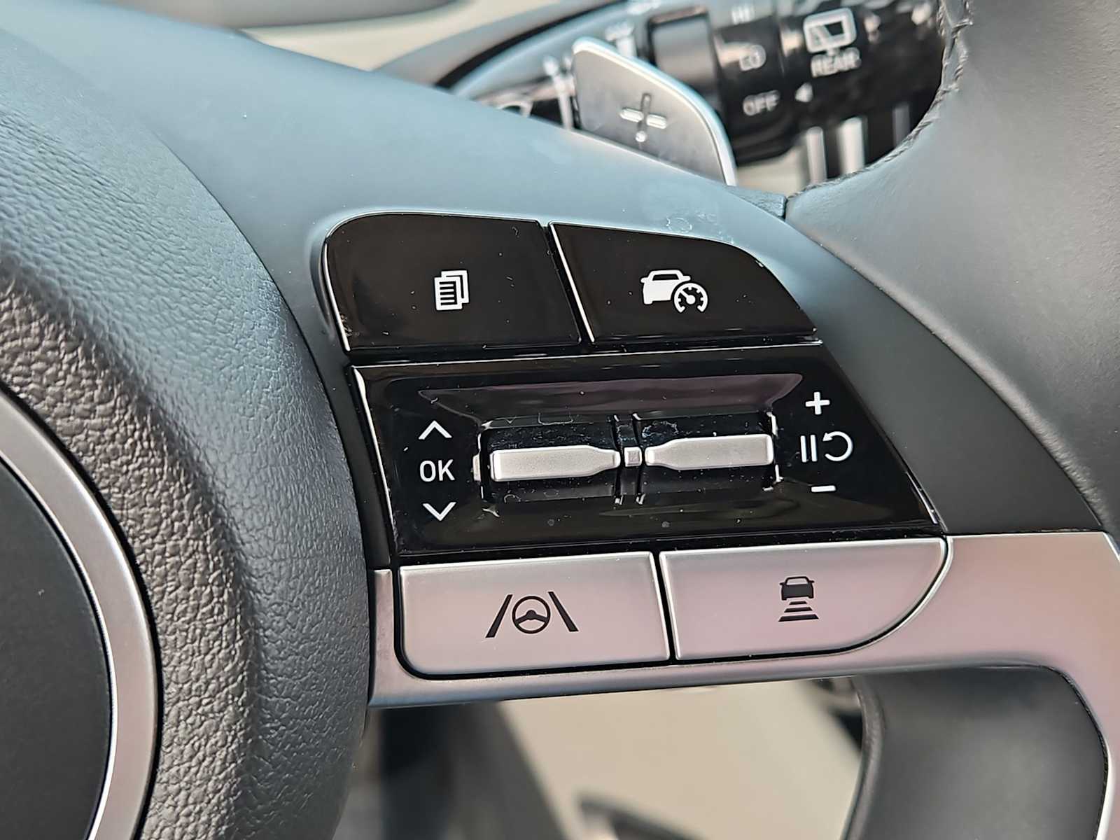 Thumbnail: 2022 Hyundai Tucson - 24