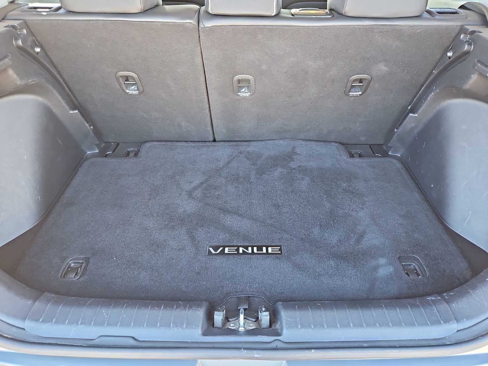 Thumbnail: 2023 Hyundai Venue - 35