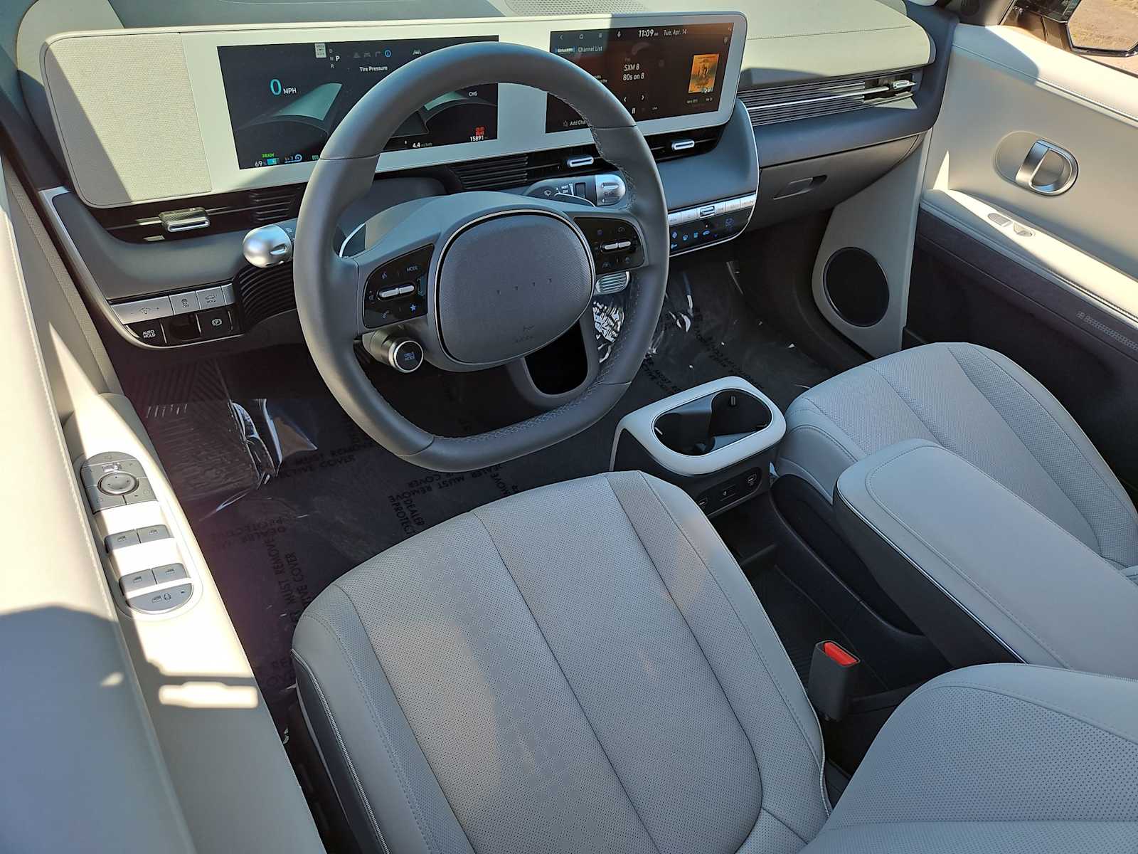 Thumbnail: 2024 Hyundai Ioniq 5 - 10