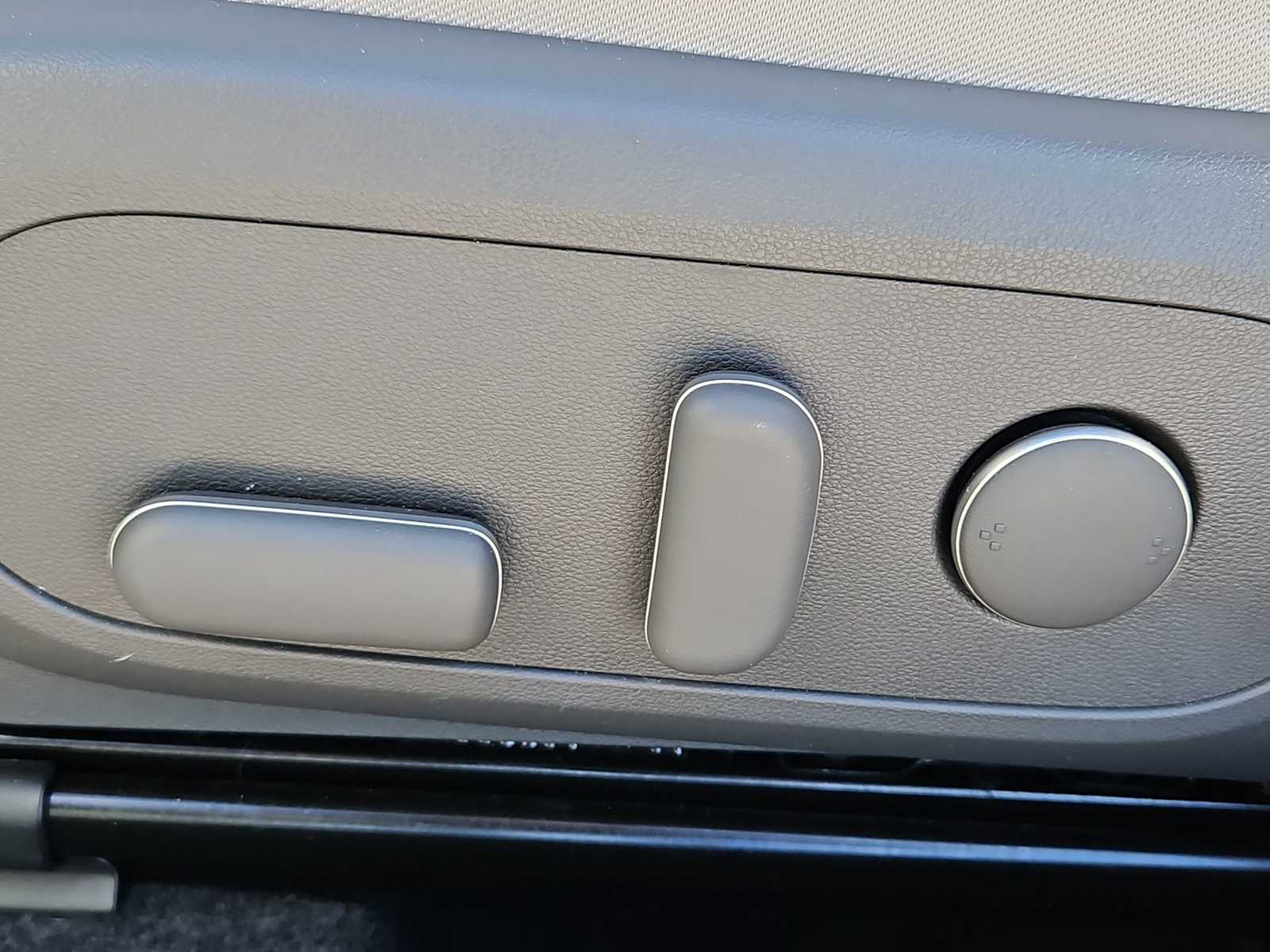 Thumbnail: 2025 Hyundai Kona - 18