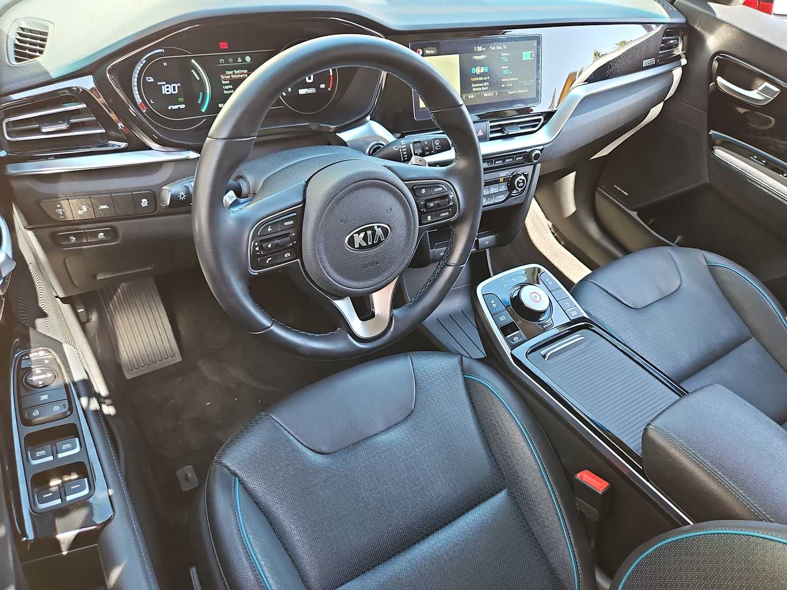 Thumbnail: 2020 Kia Niro - 10