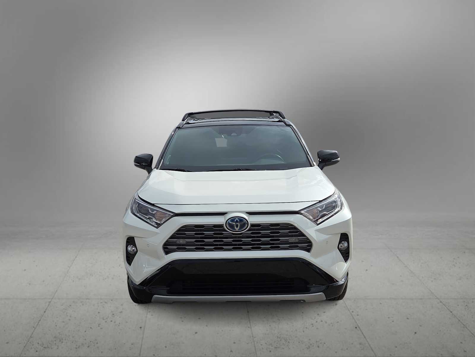 Thumbnail: 2020 Toyota RAV4 - 3