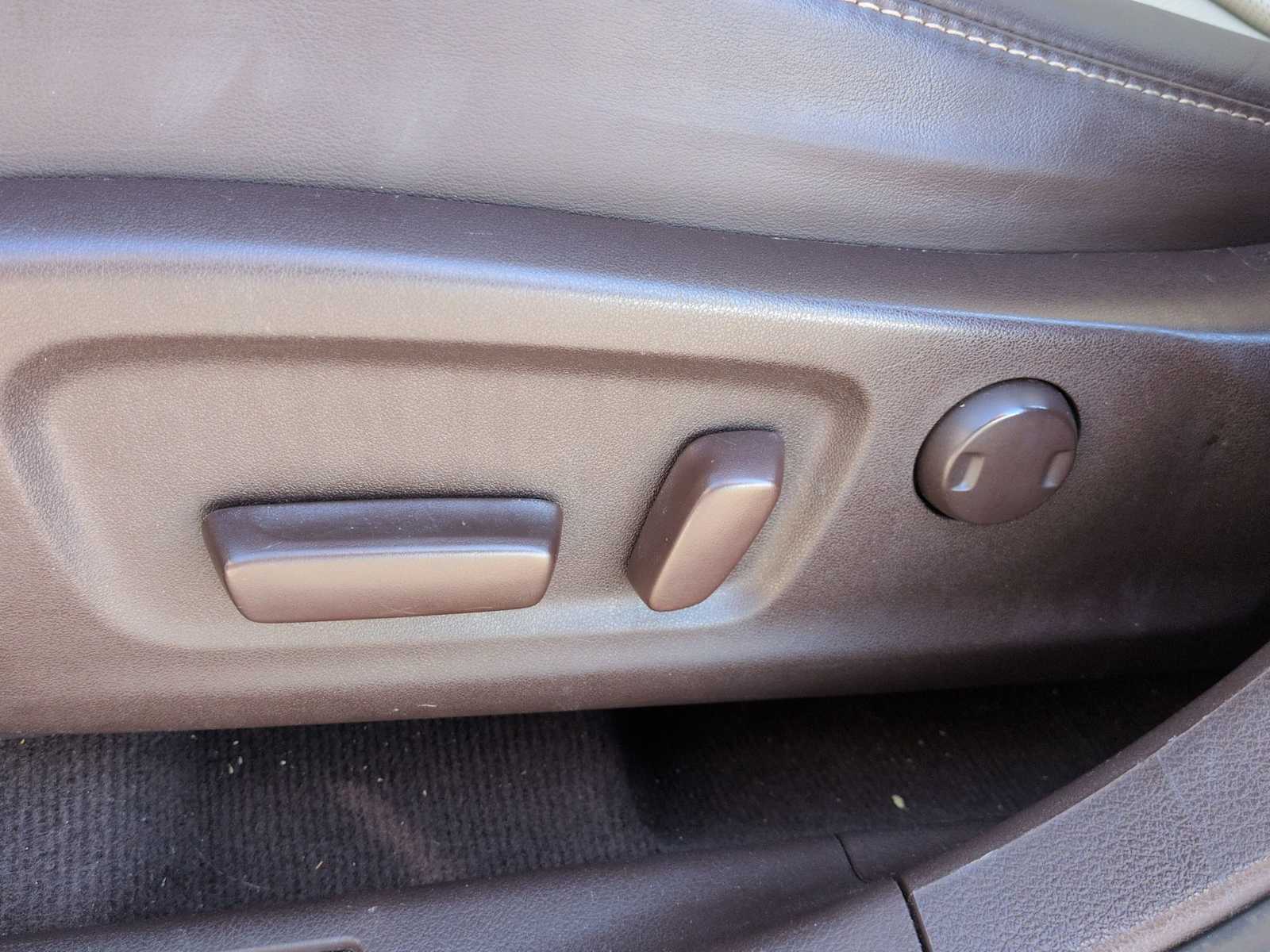 Thumbnail: 2017 Lexus RX - 17