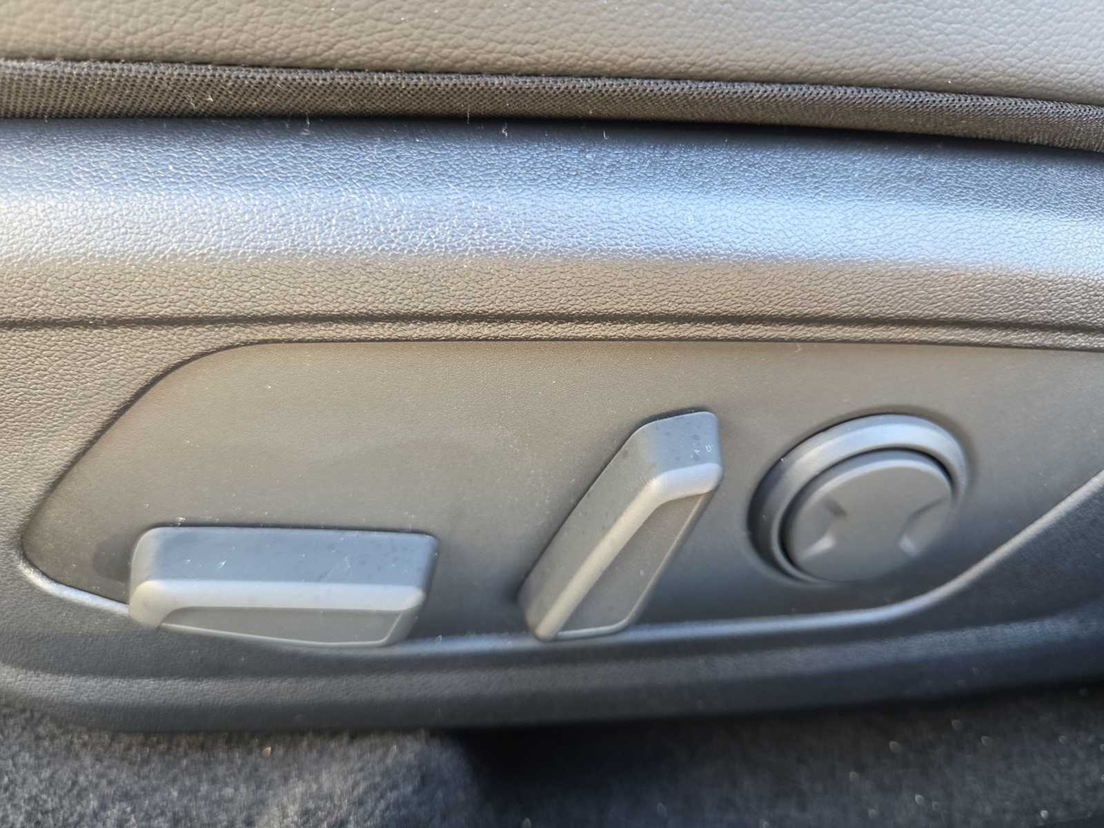 Thumbnail: 2026 Hyundai Elantra - 17